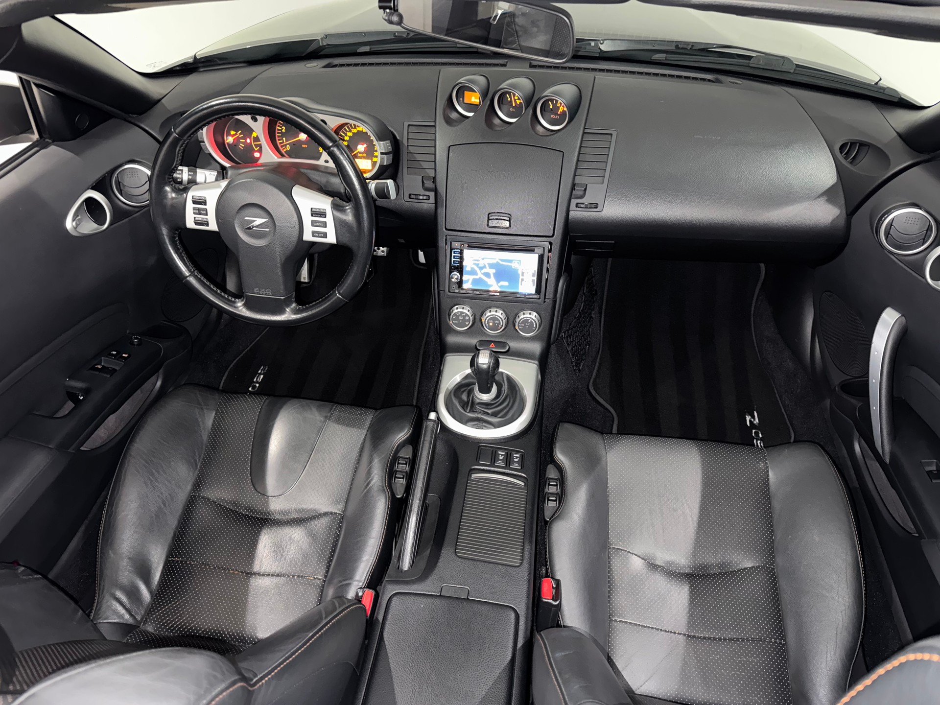 NISSAN 350 Z Roadster | CH |-image-16