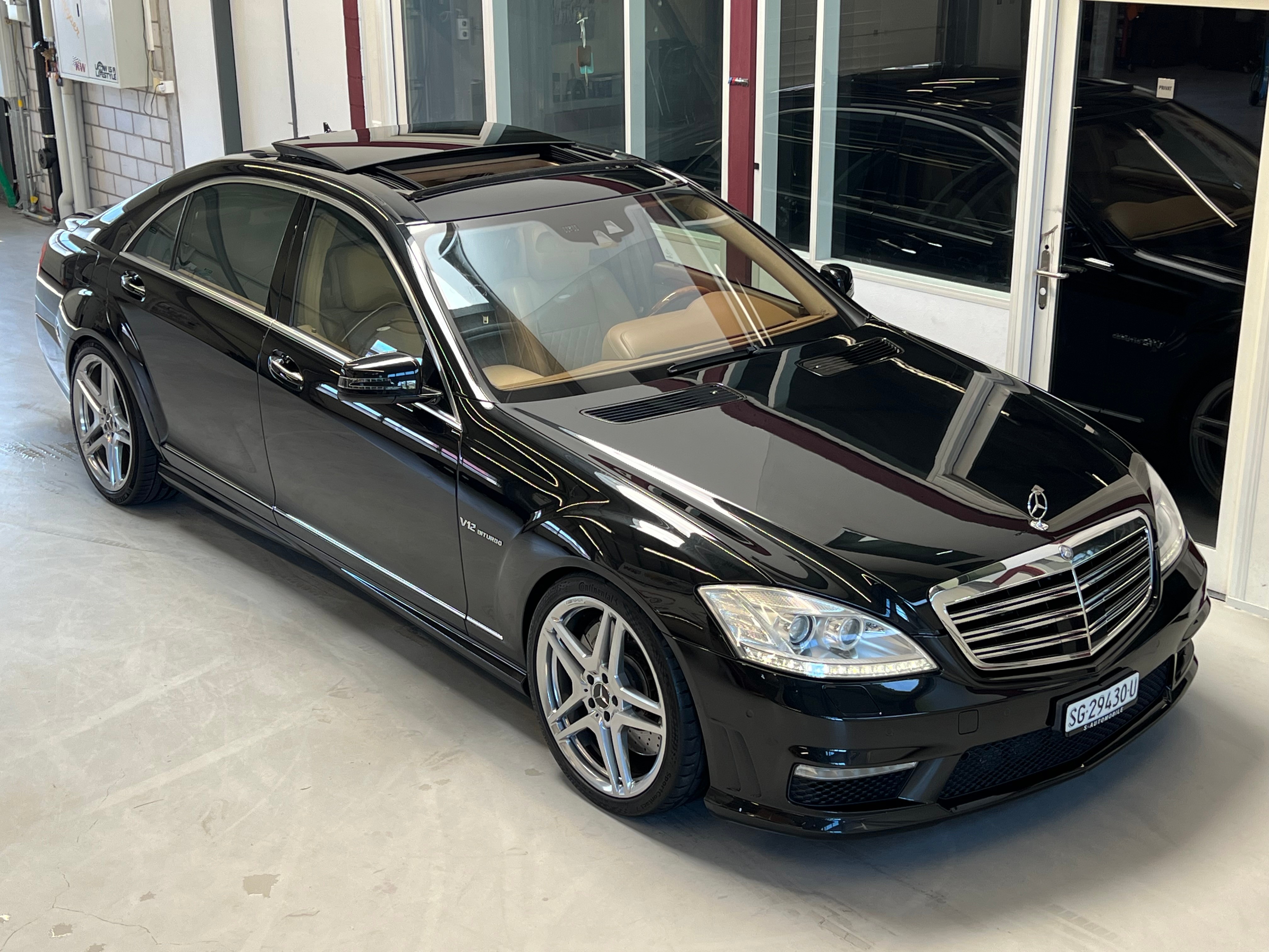 MERCEDES-BENZ S 65 AMG L Automatic — slika 1