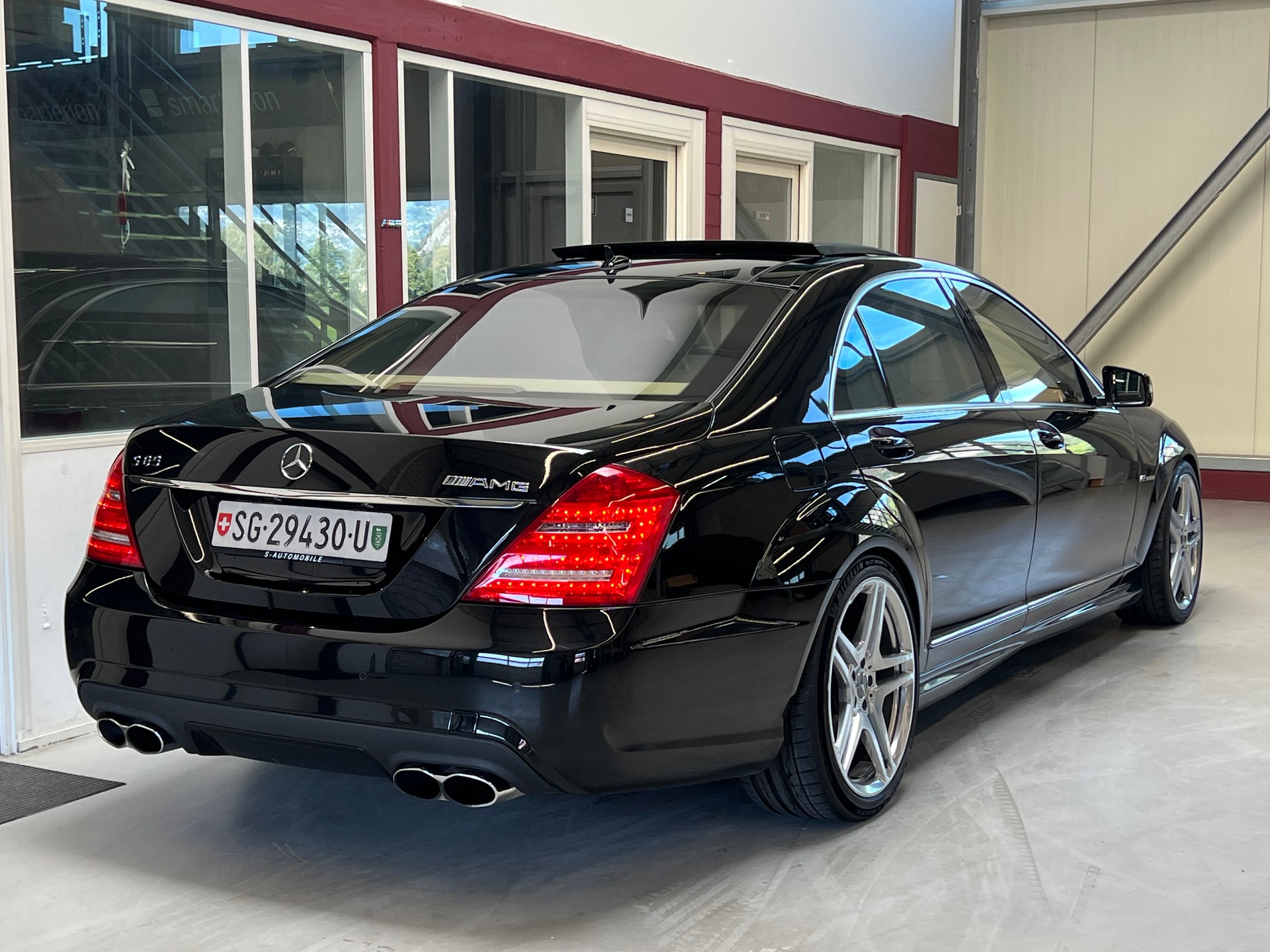 MERCEDES-BENZ S 65 AMG L Automatic-image-8