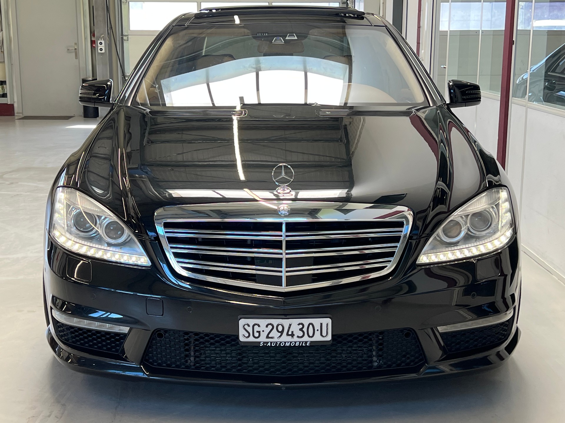 MERCEDES-BENZ S 65 AMG L Automatic-image-1