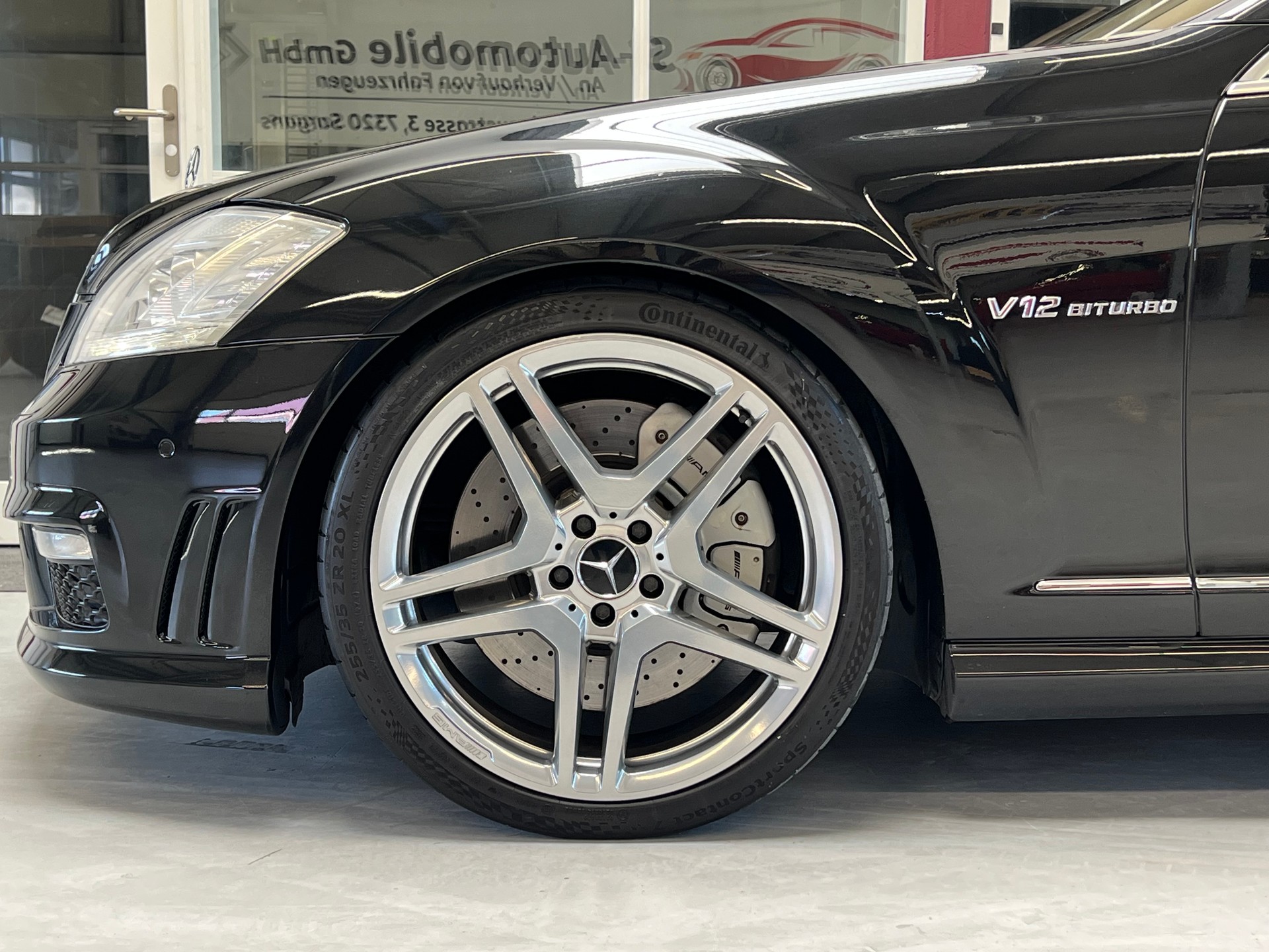 MERCEDES-BENZ S 65 AMG L Automatic-image-4