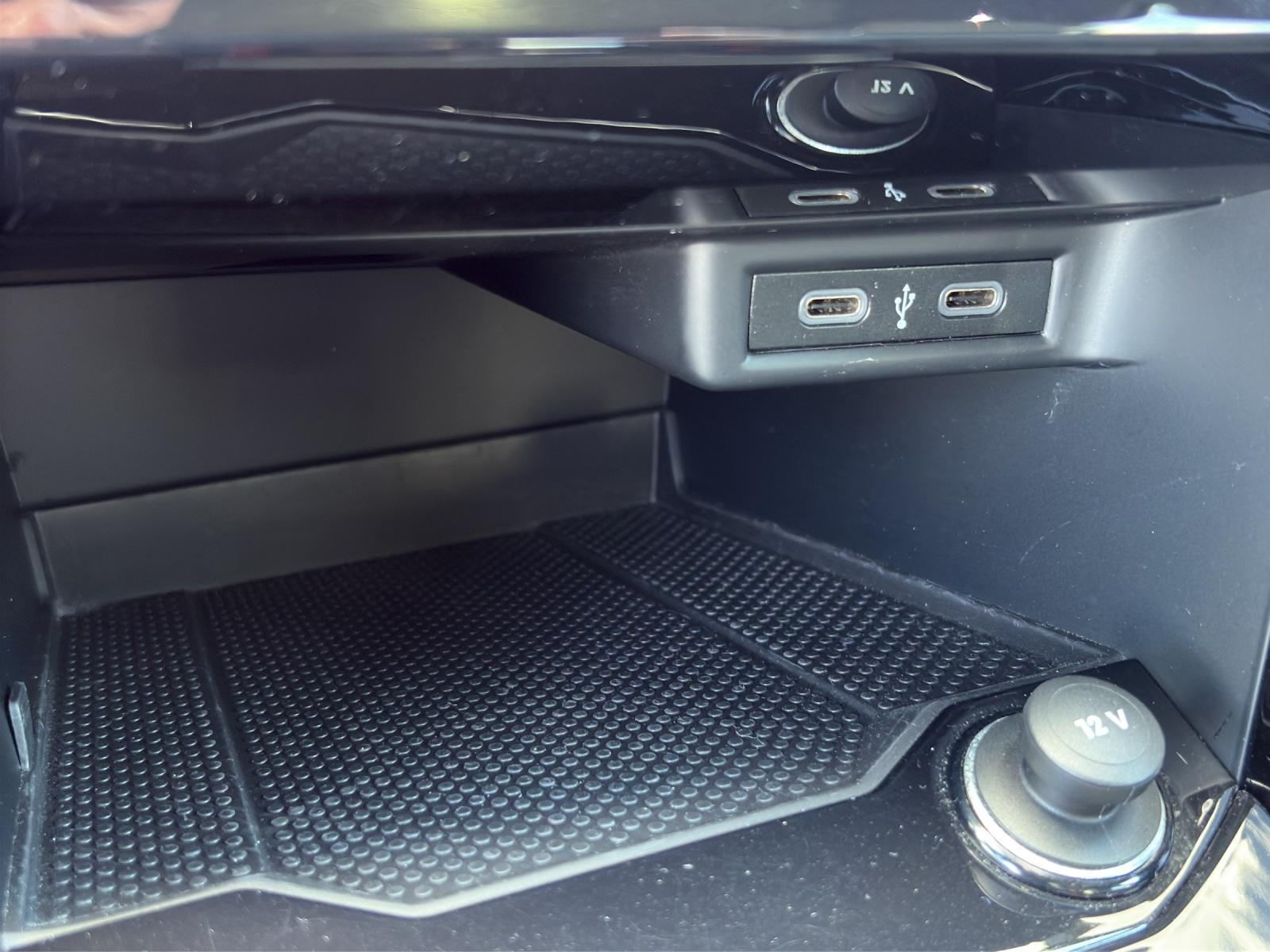 VW T-Roc 2.0 TSI R-Line DSG 4motion-image-18