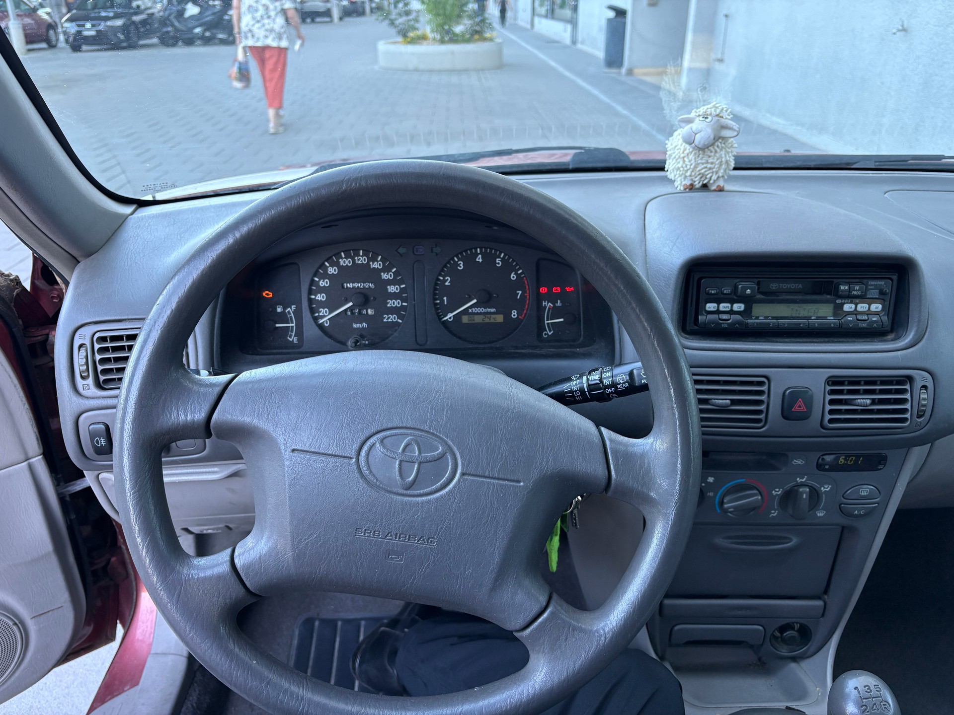 TOYOTA COROLLA 4X4-image-2