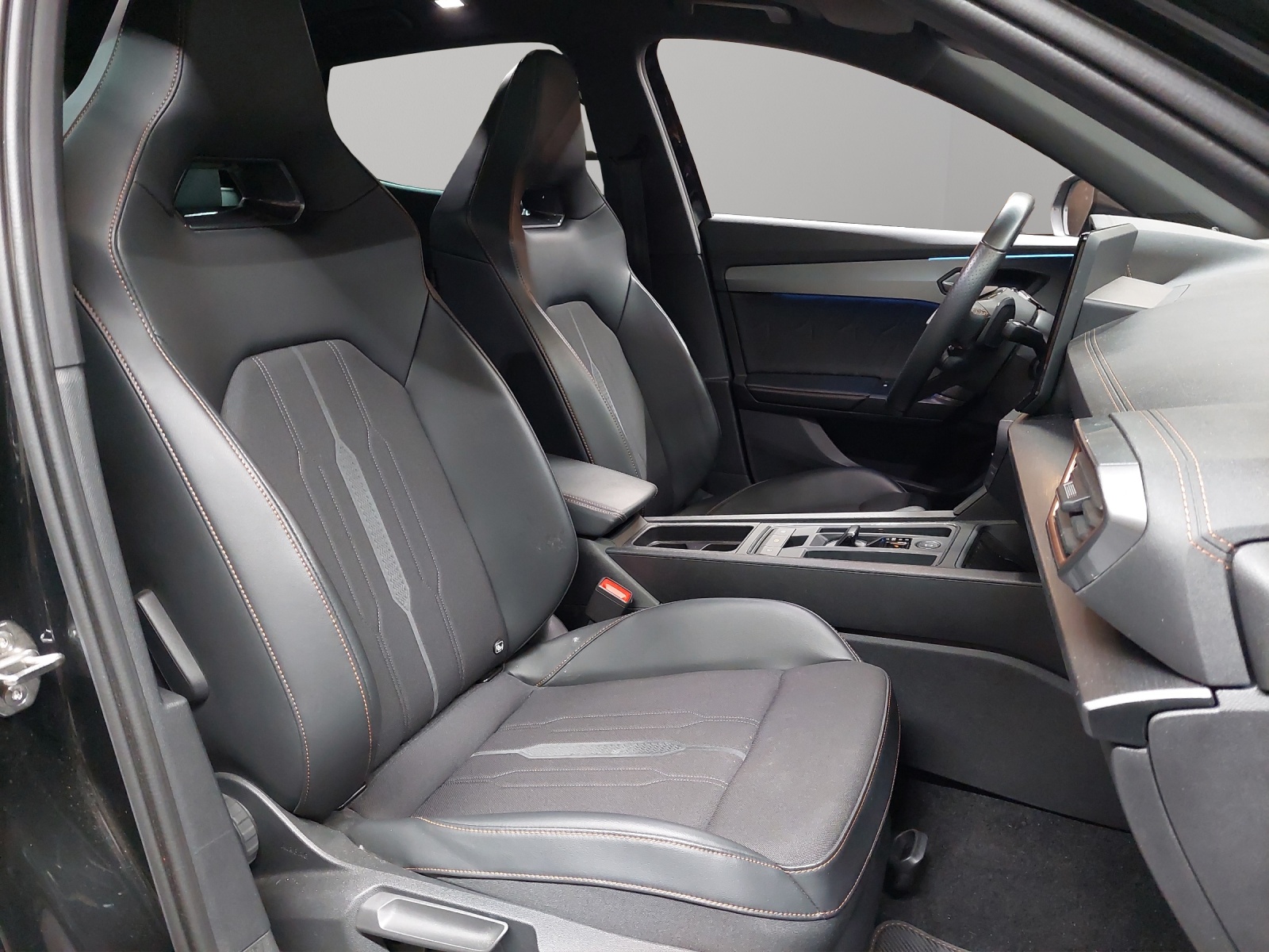 CUPRA Formentor 2.0TSI VZ 4Drive DSG-image-8