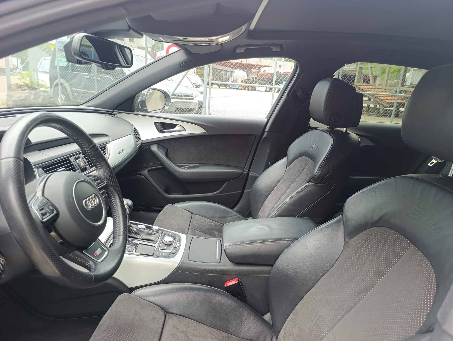 AUDI A6 Avant 3.0 TDI V6 quattro S-tronic-image-6