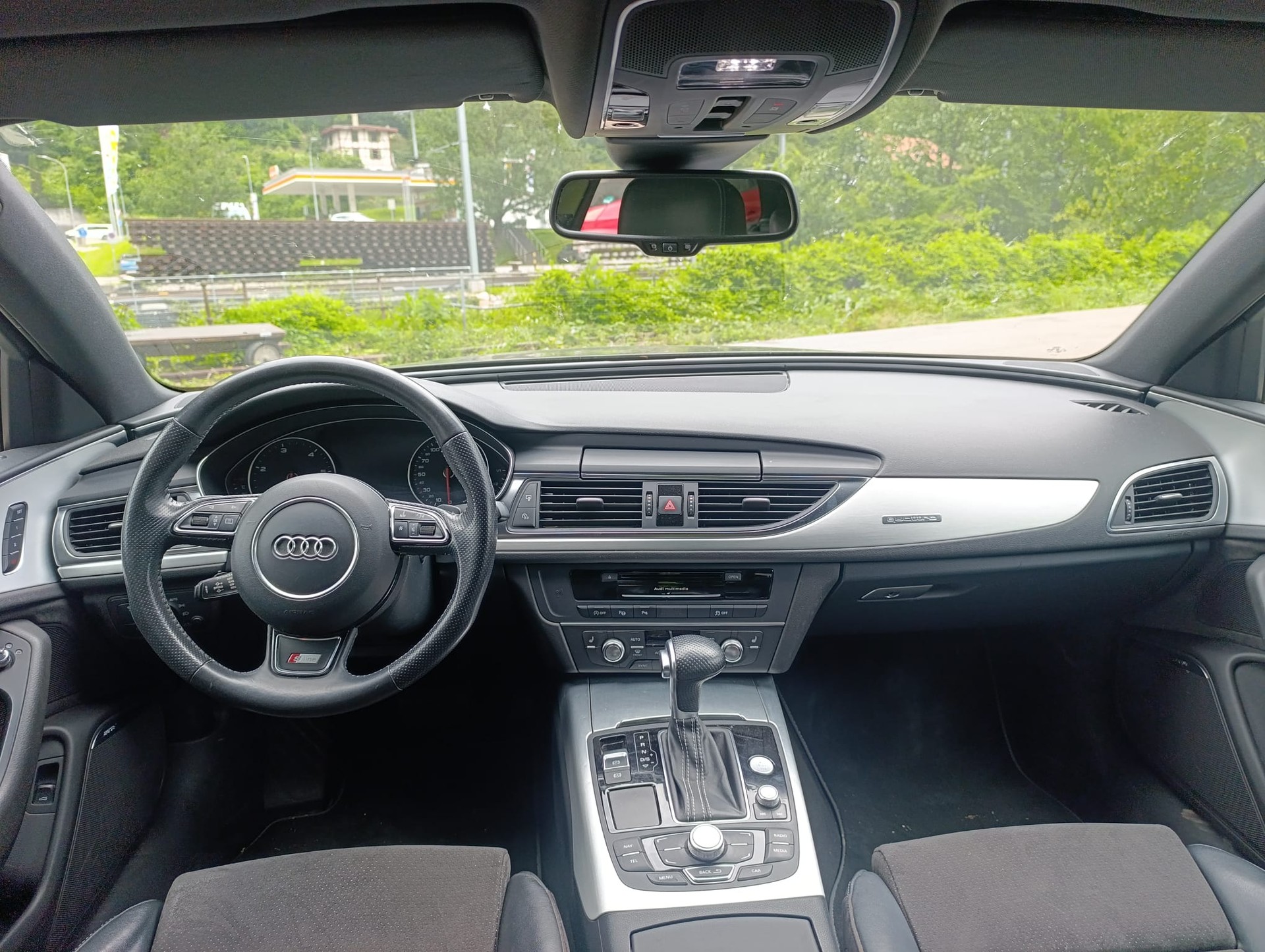 AUDI A6 Avant 3.0 TDI V6 quattro S-tronic-image-8