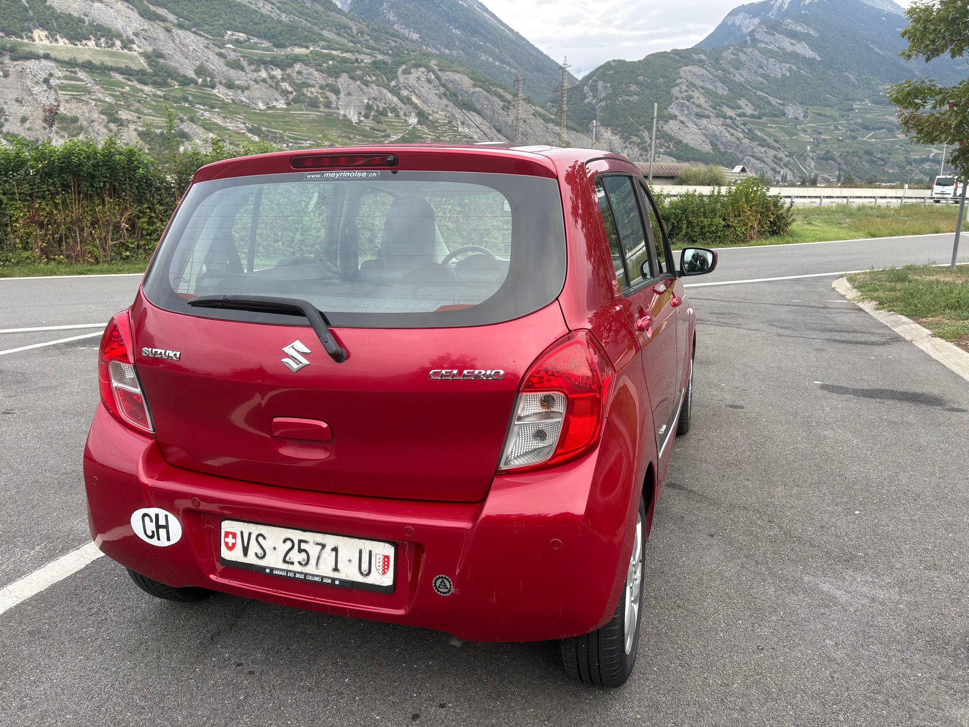 SUZUKI Celerio 1.0 Sergio Cellano Top AGS-image-5