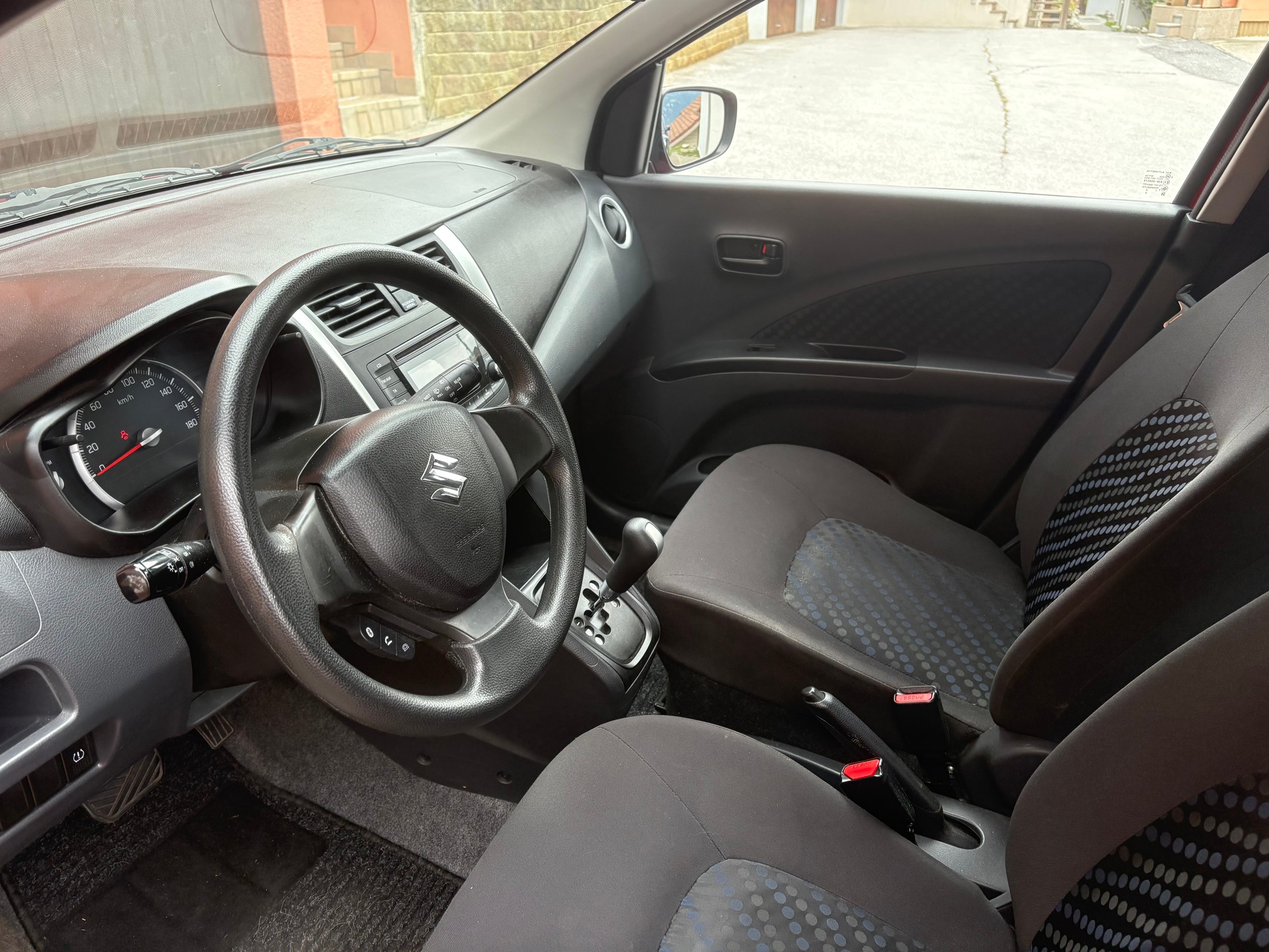 SUZUKI Celerio 1.0 Sergio Cellano Top AGS-image-9