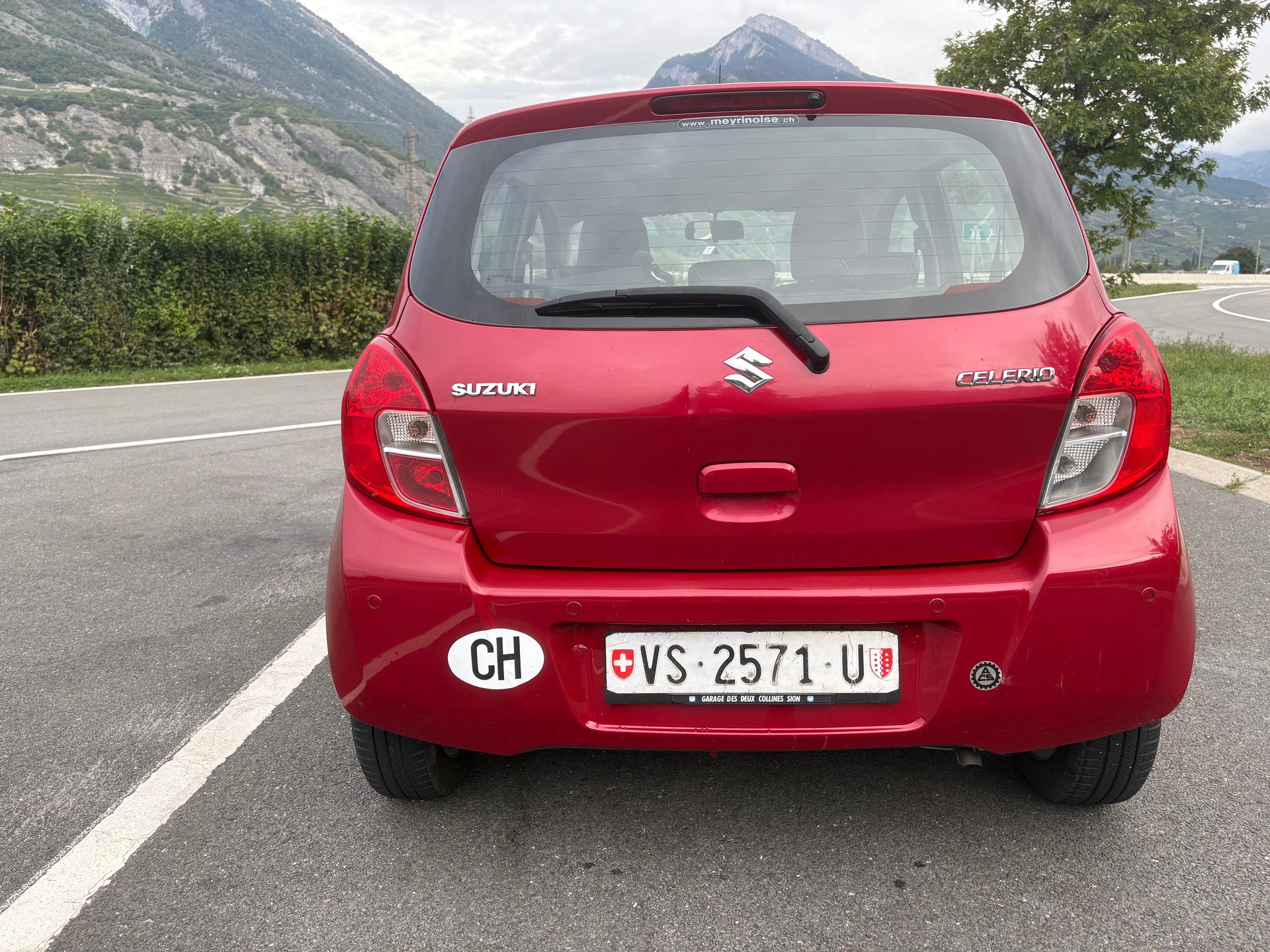 SUZUKI Celerio 1.0 Sergio Cellano Top AGS-image-4