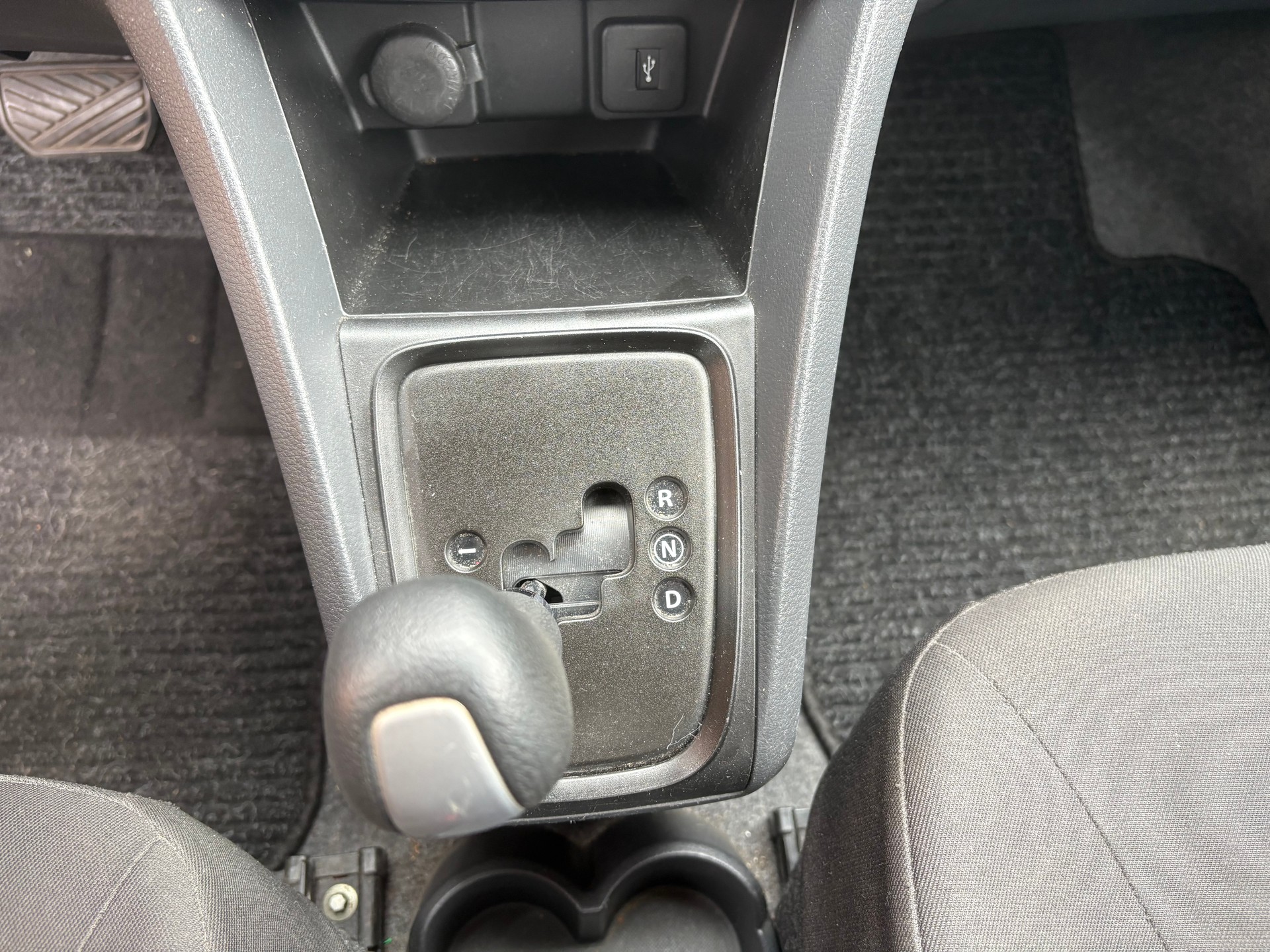 SUZUKI Celerio 1.0 Sergio Cellano Top AGS-image-14