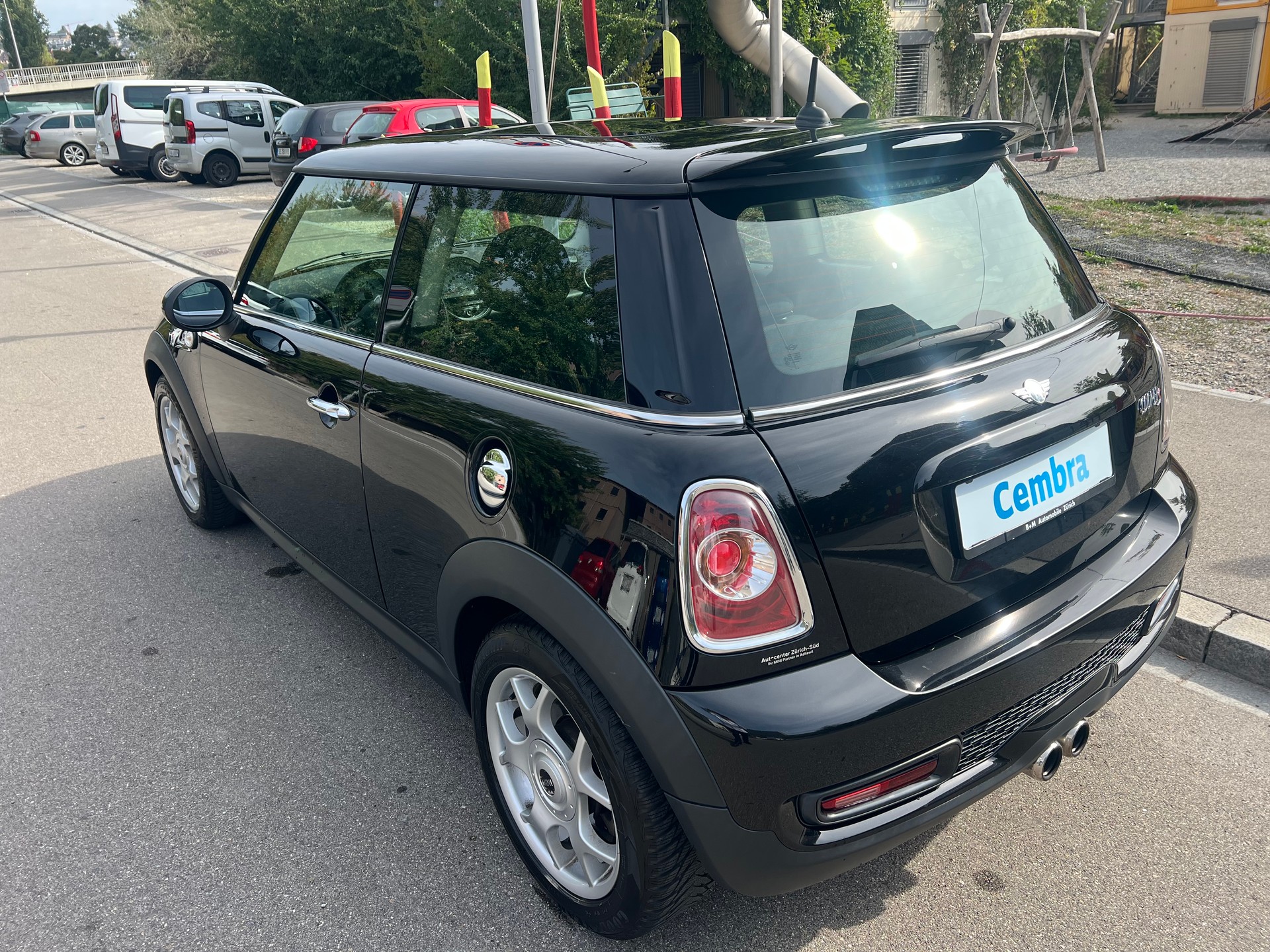 MINI Cooper S-image-6