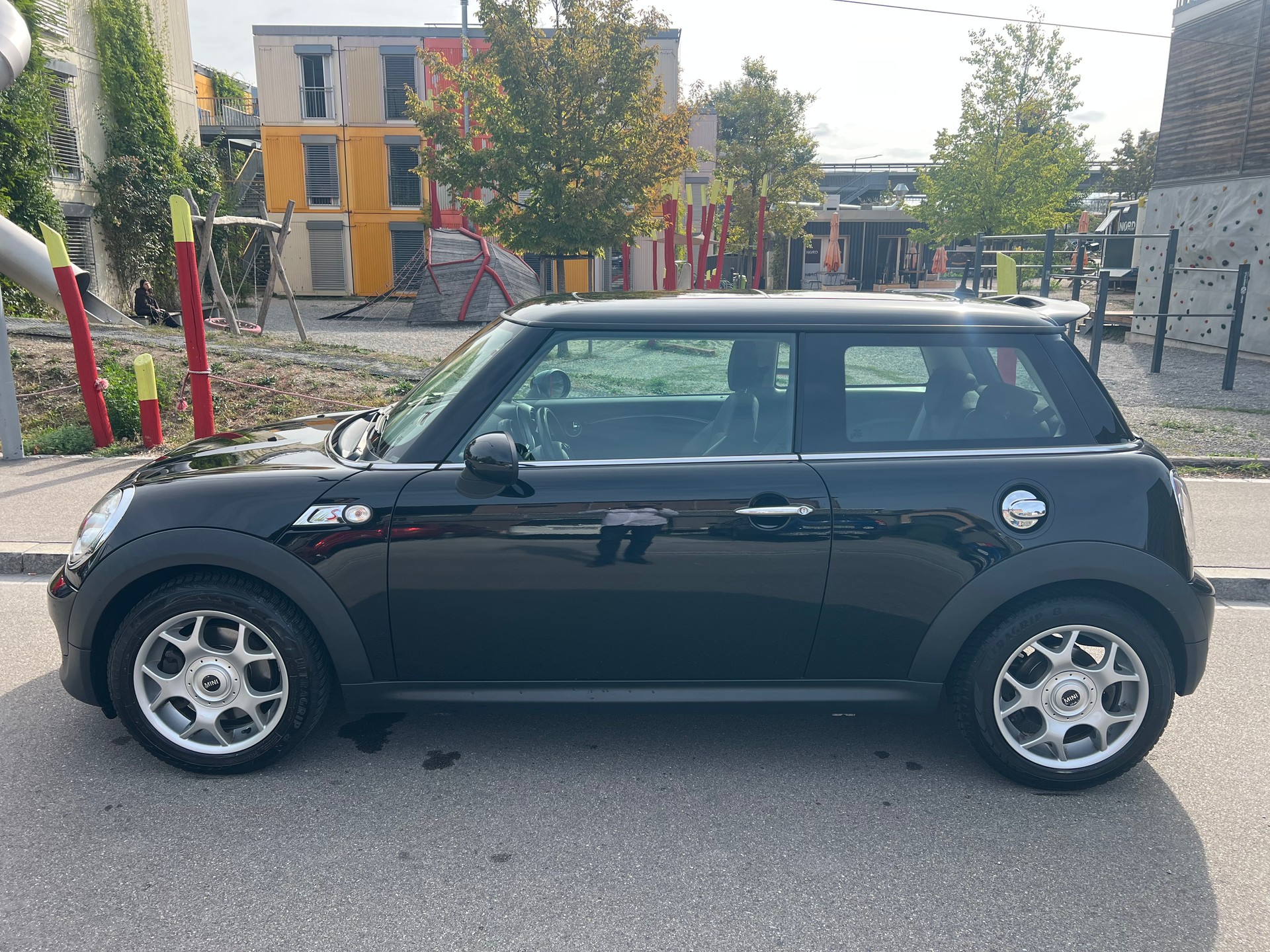 MINI Cooper S-image-3