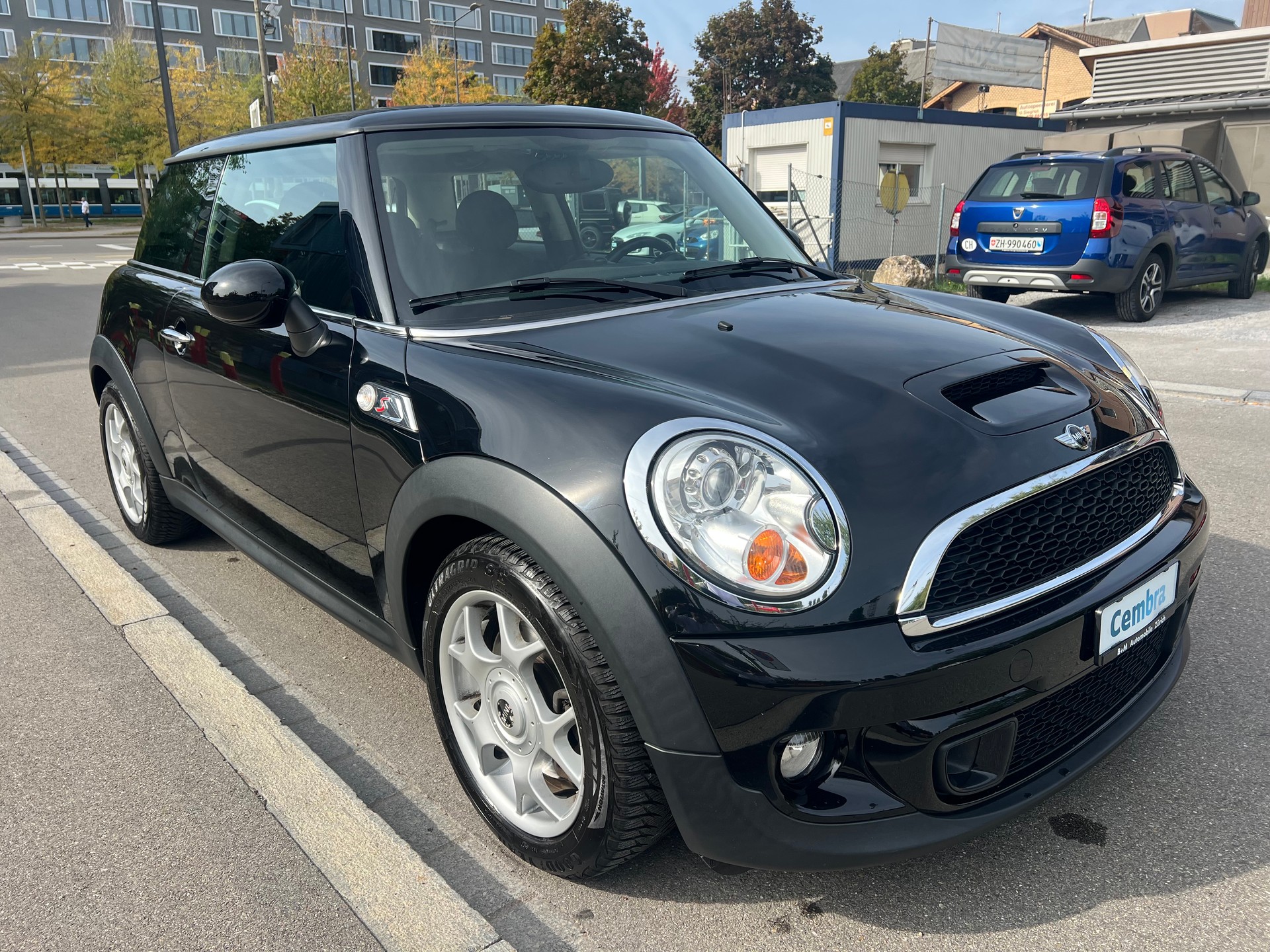 MINI Cooper S-image-2