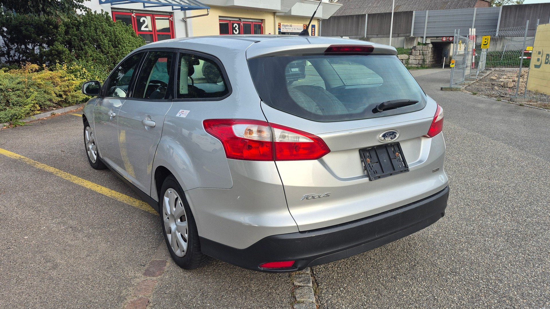 FORD Focus 1.6 TDCi Titanium-image-6