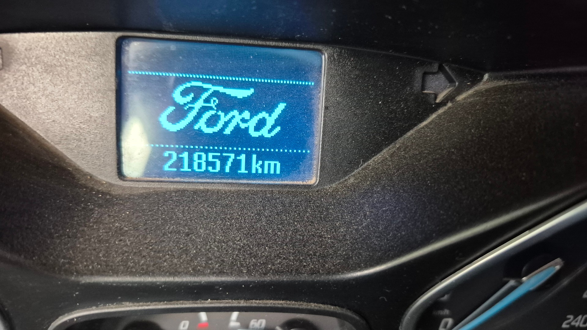 FORD Focus 1.6 TDCi Titanium-image-10