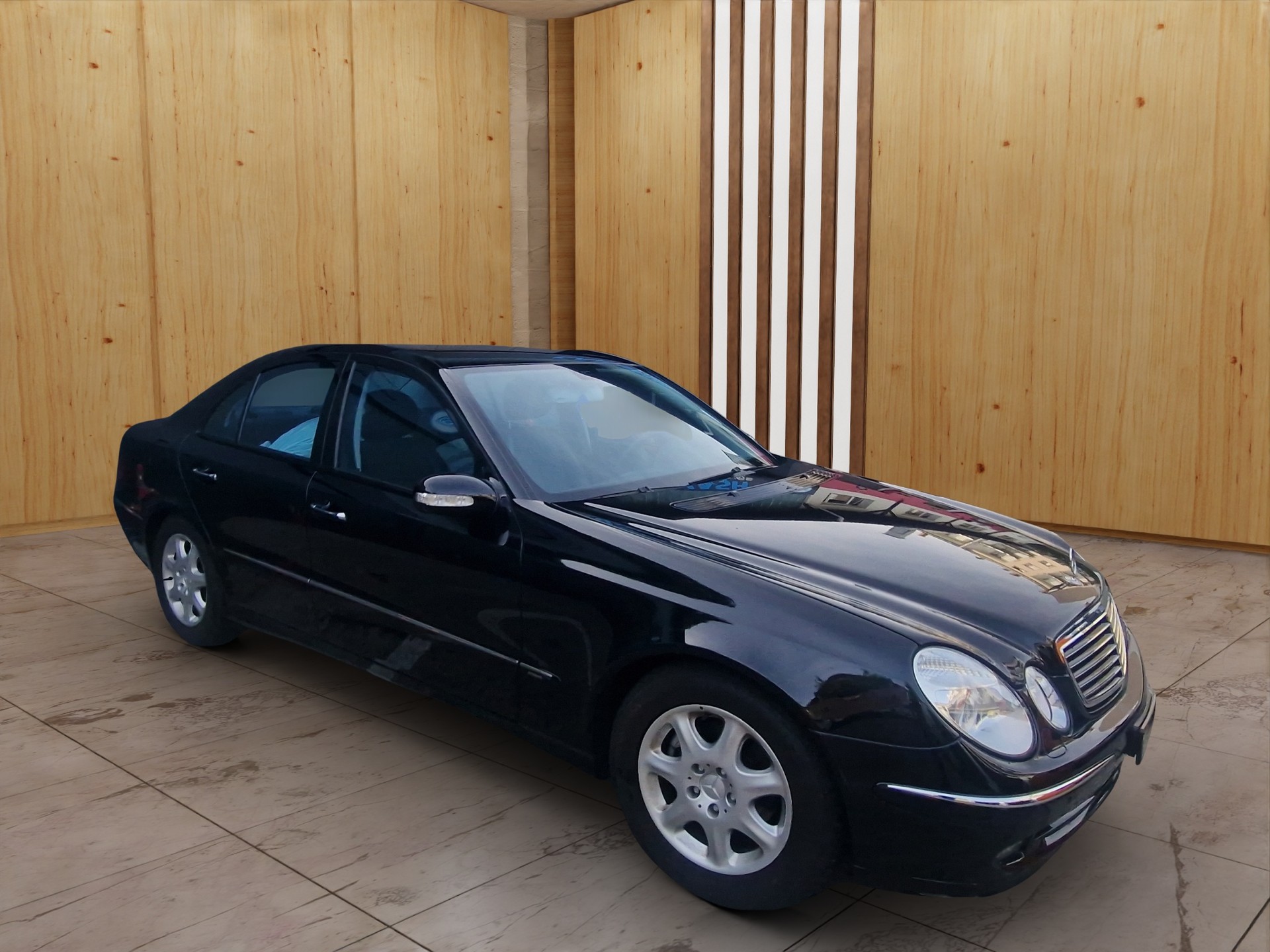 MERCEDES-BENZ E 200 Kompressor Elégance-image-1