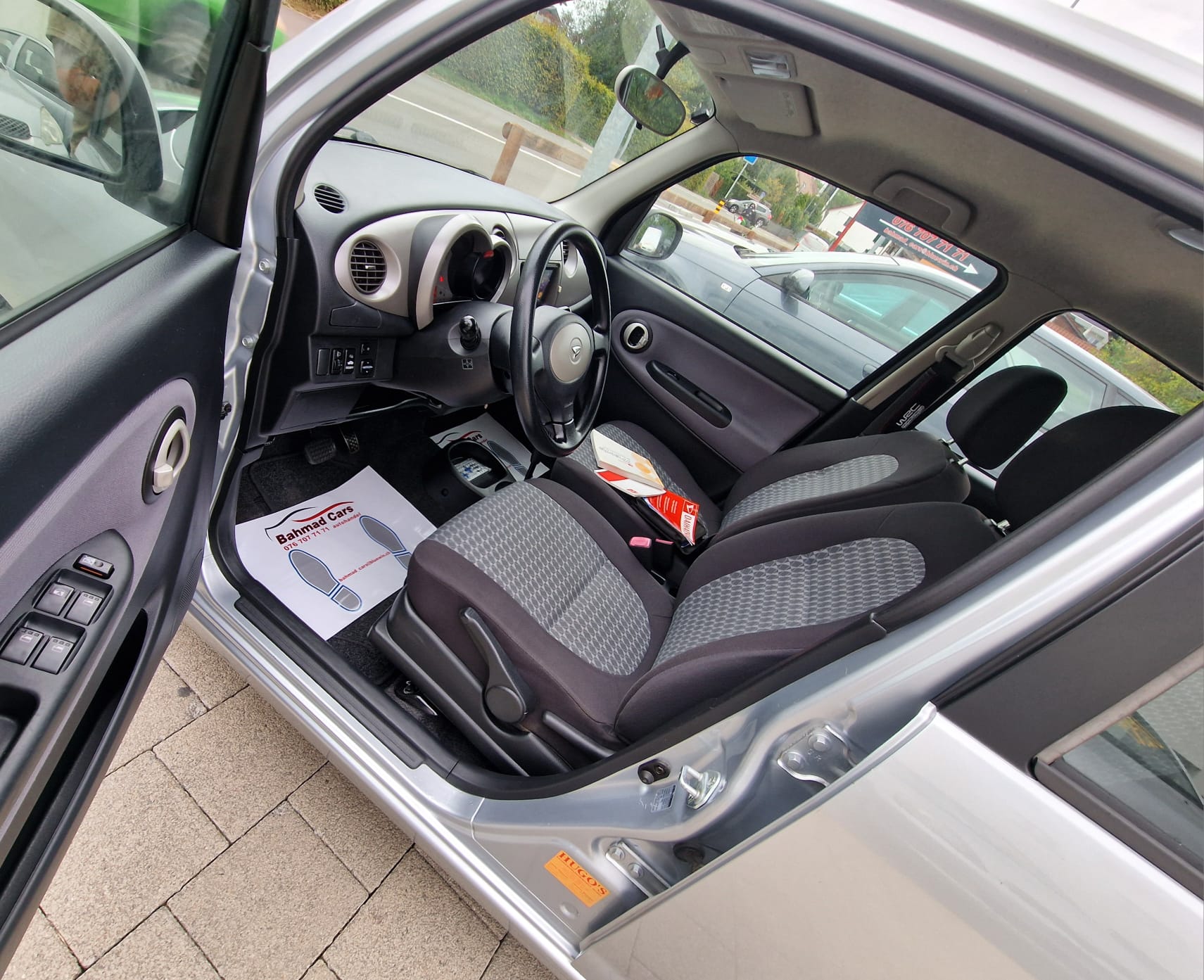 DAIHATSU Trevis 1.0-image-9