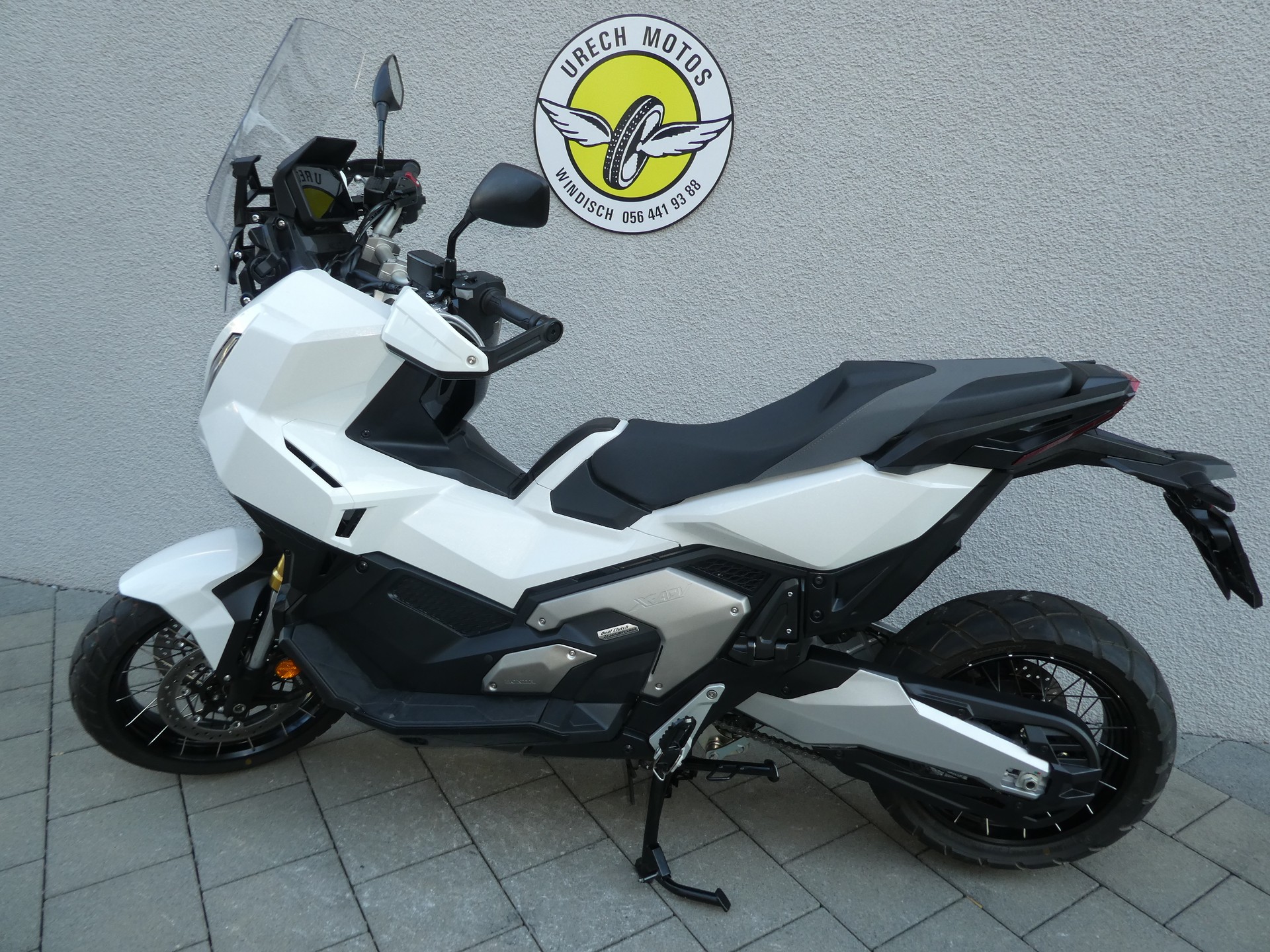 HONDA X-ADV 750 (35kW) und 43.1 KW-showroom-element-1