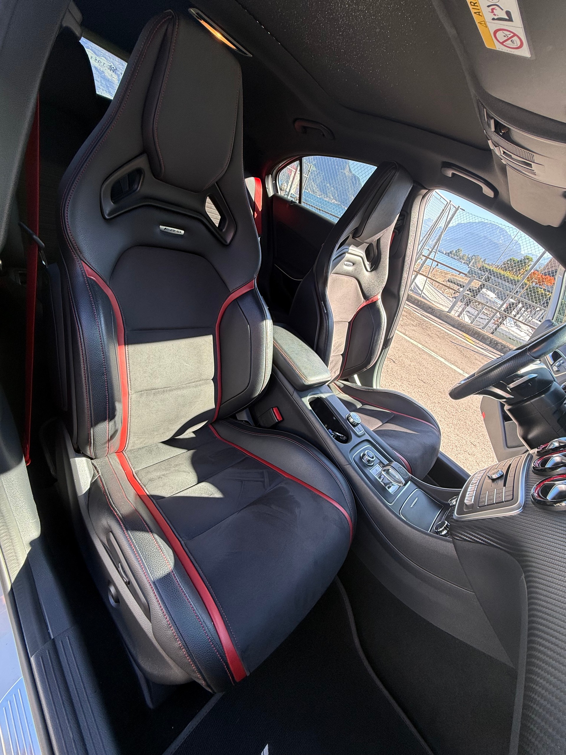 MERCEDES-BENZ A 45 AMG 4m-image-4