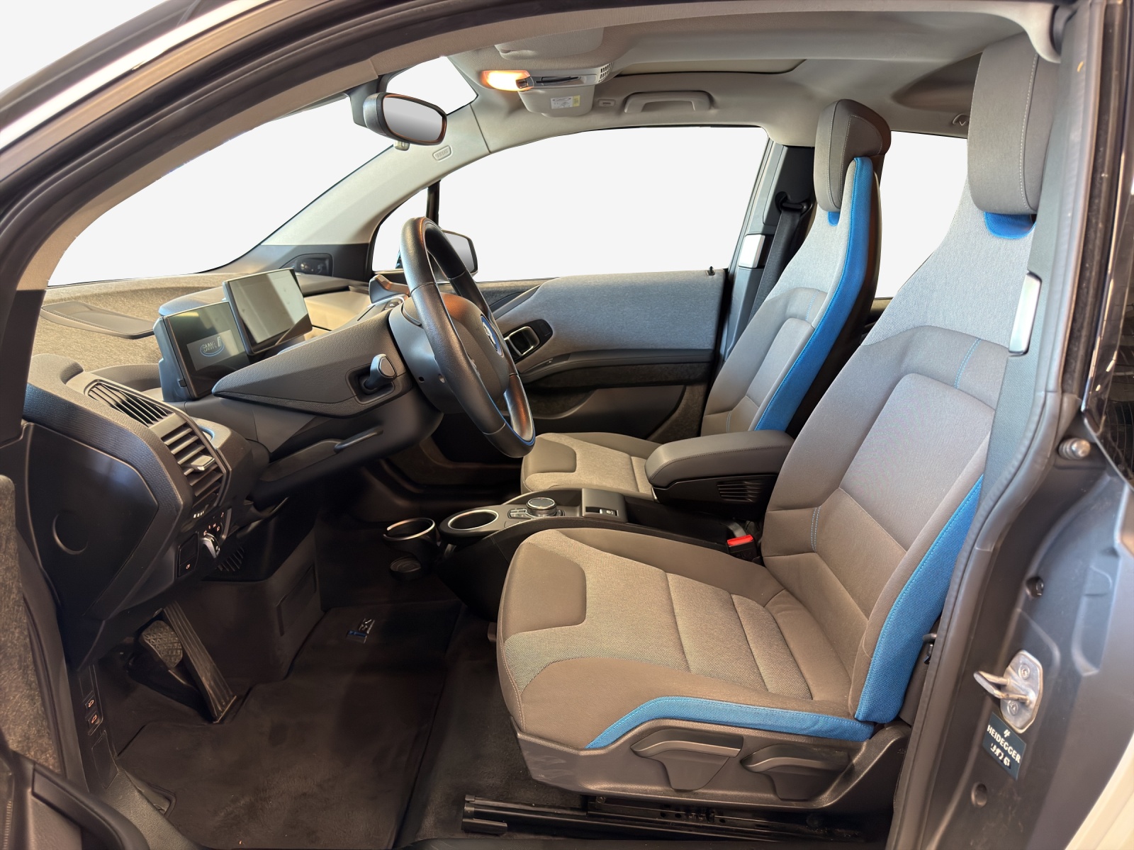 BMW i3 (94Ah)-image-7