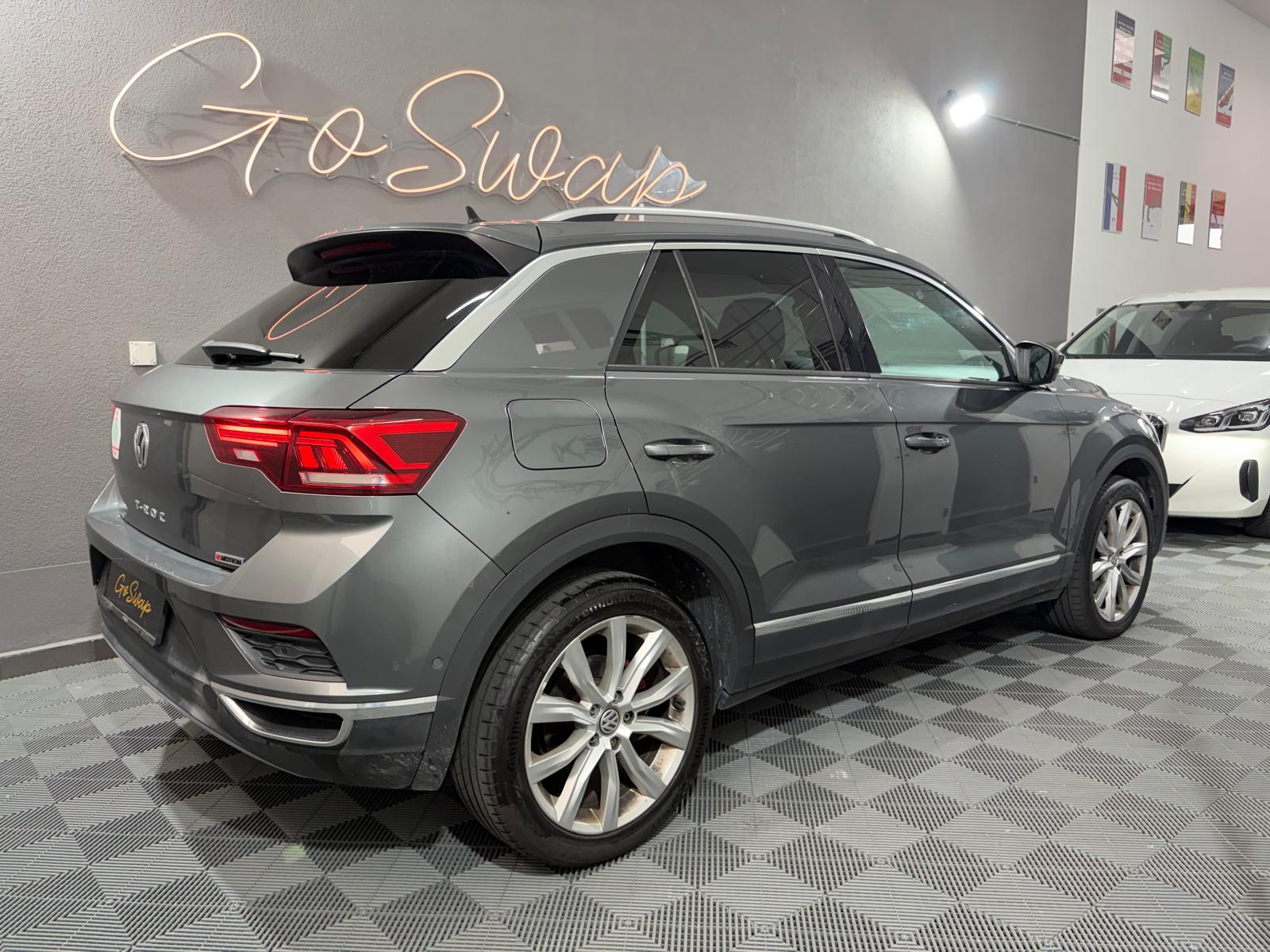 VW T-Roc 2.0 TSI Sport DSG 4Motion - Caméra de recul-image-2