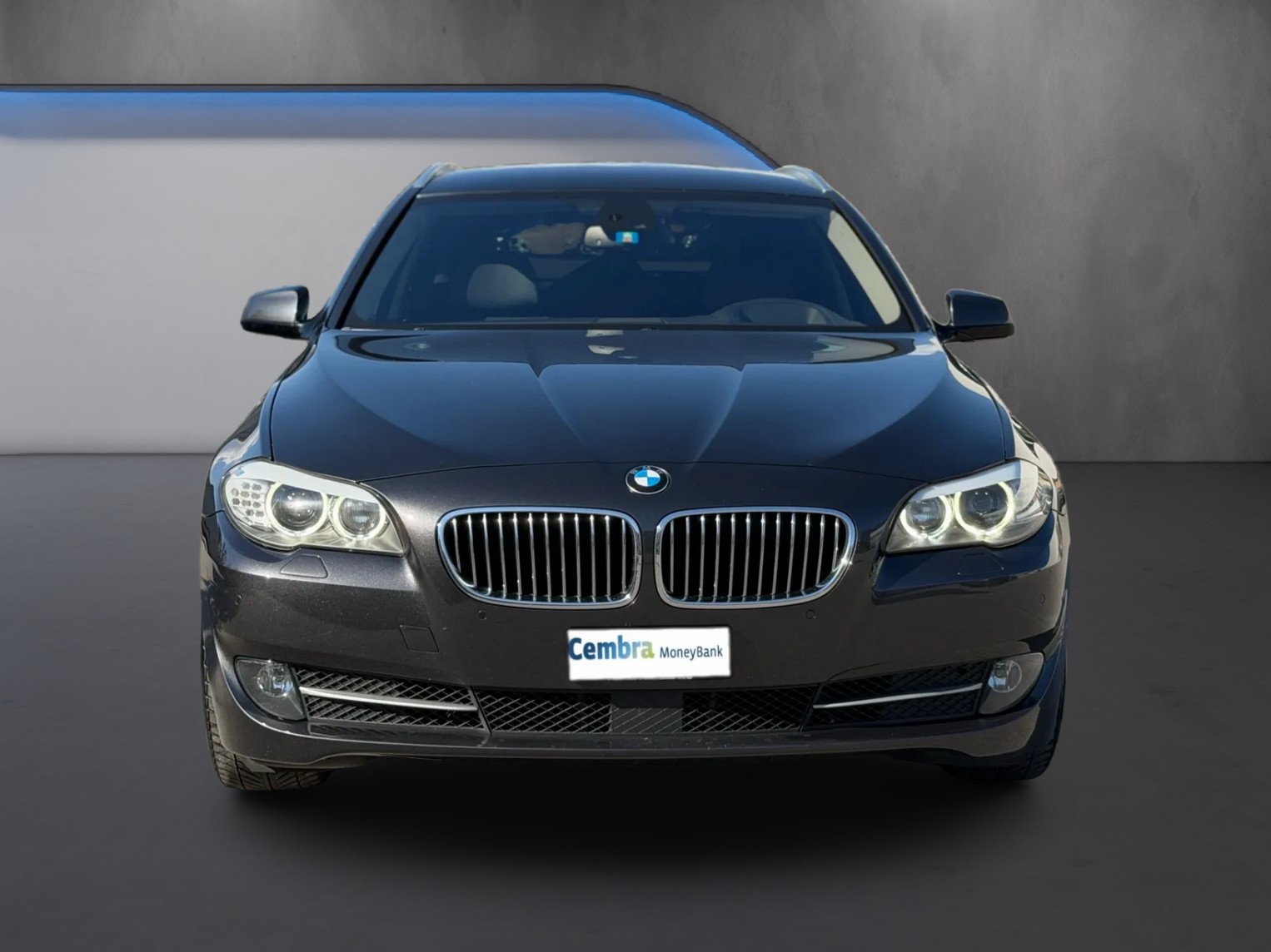 BMW 530d xDrive Touring Steptronic-image-1