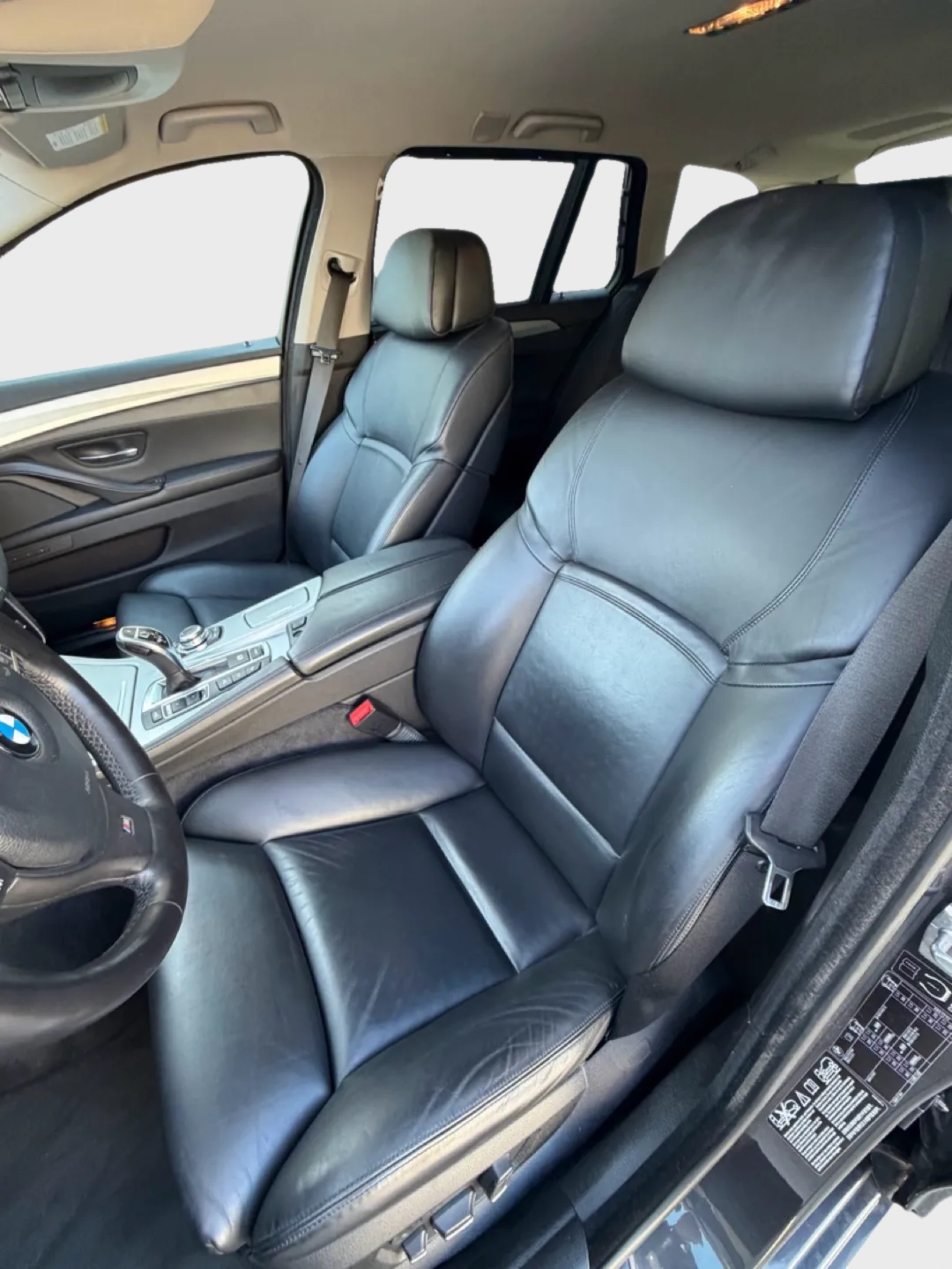 BMW 530d xDrive Touring Steptronic-image-26