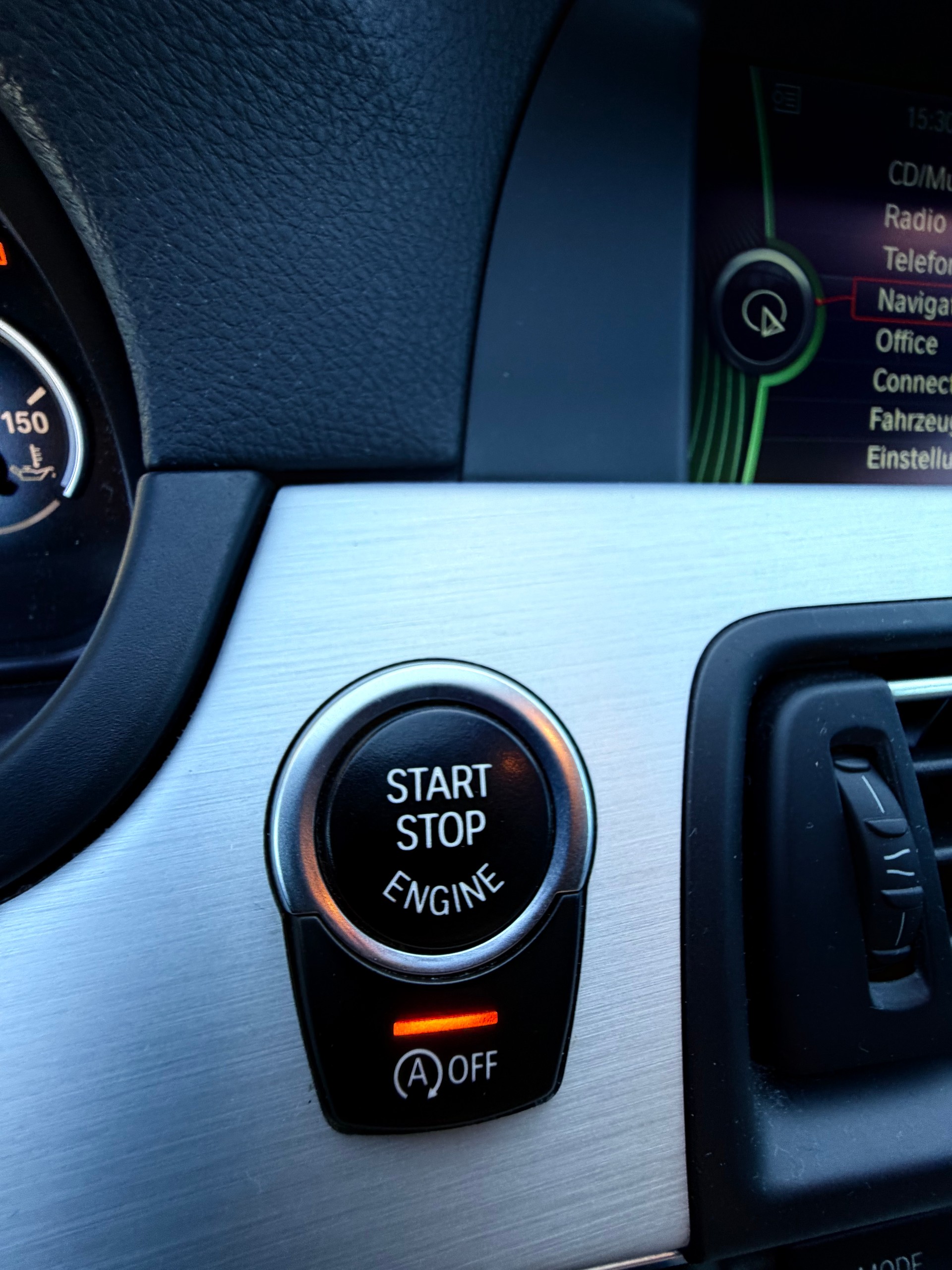 BMW 530d xDrive Touring Steptronic-image-15