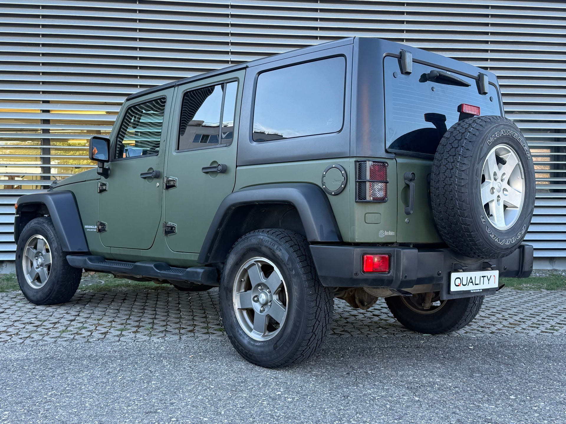 JEEP Wrangler 2.8CRD Unlimited Rubicon Automatic-image-10