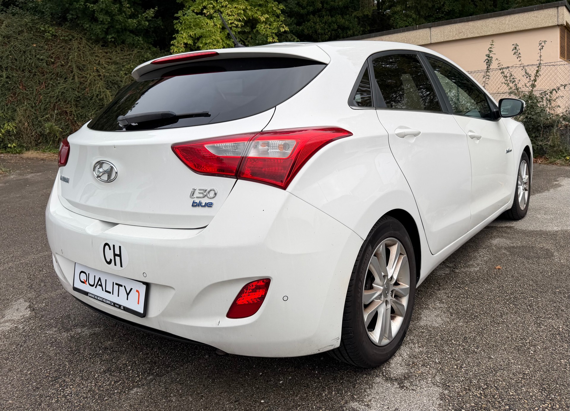 HYUNDAI i30 1.6 GDI Lounge-image-4