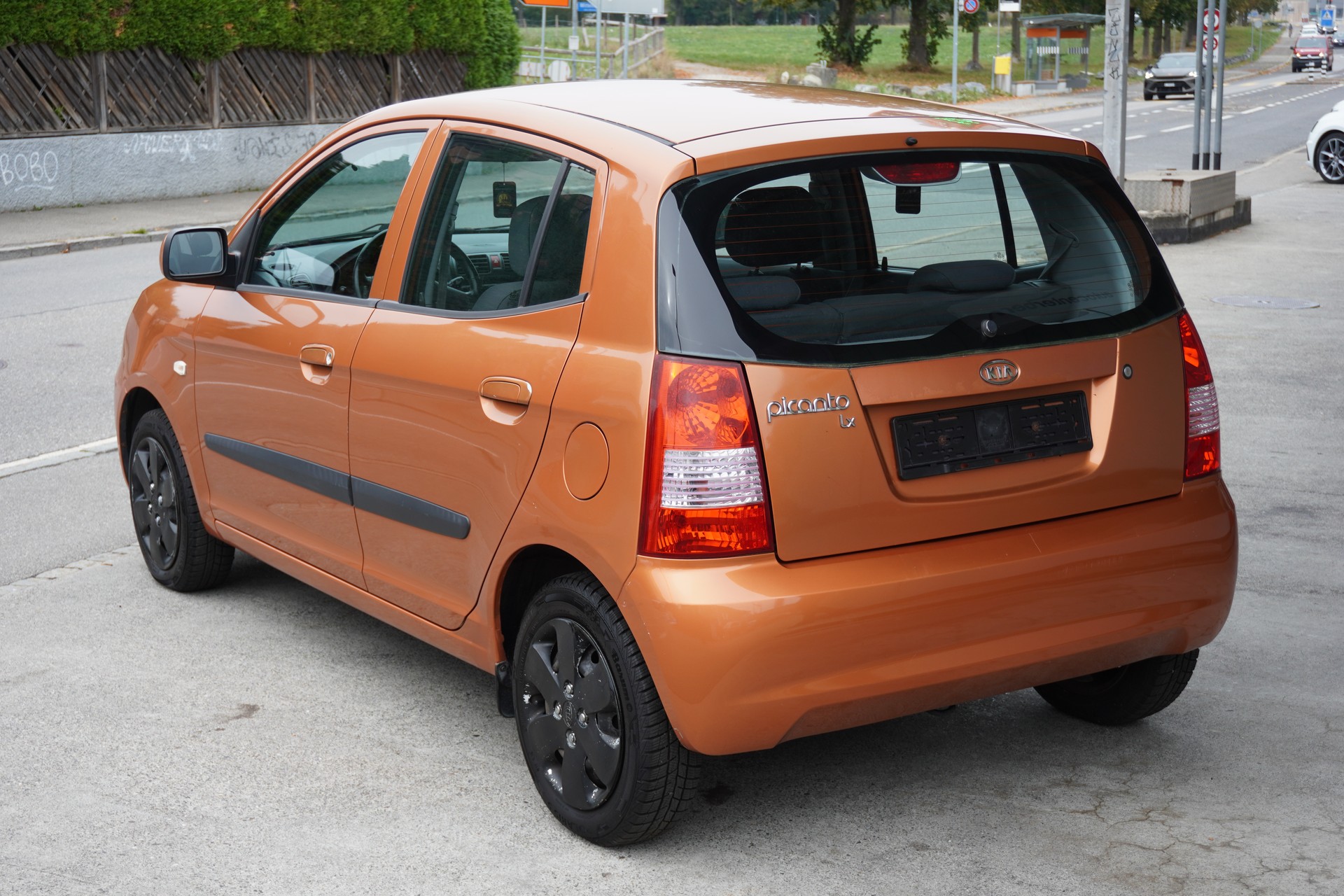 KIA Picanto 1.1 LX-image-6