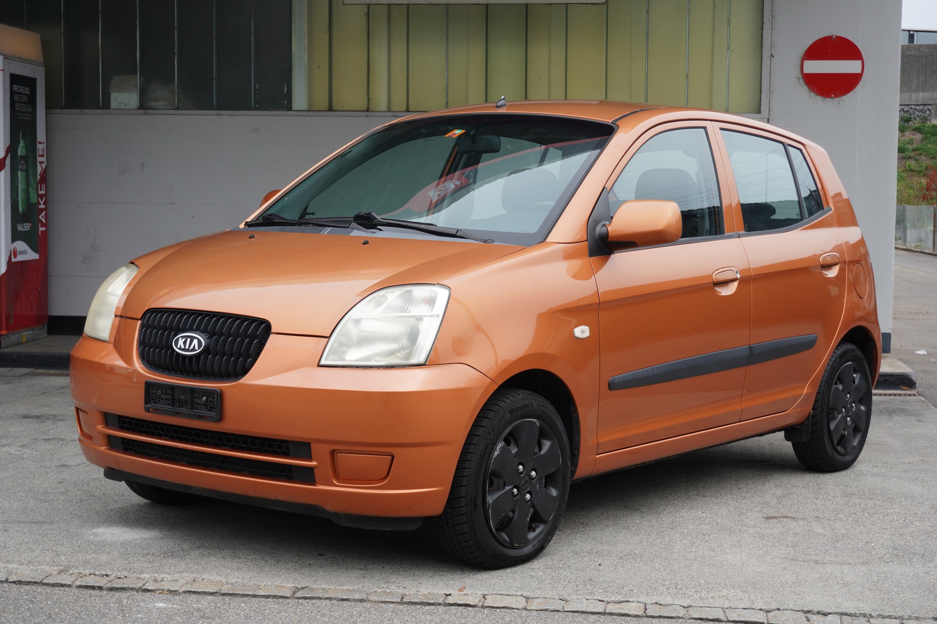KIA Picanto 1.1 LX-image-1