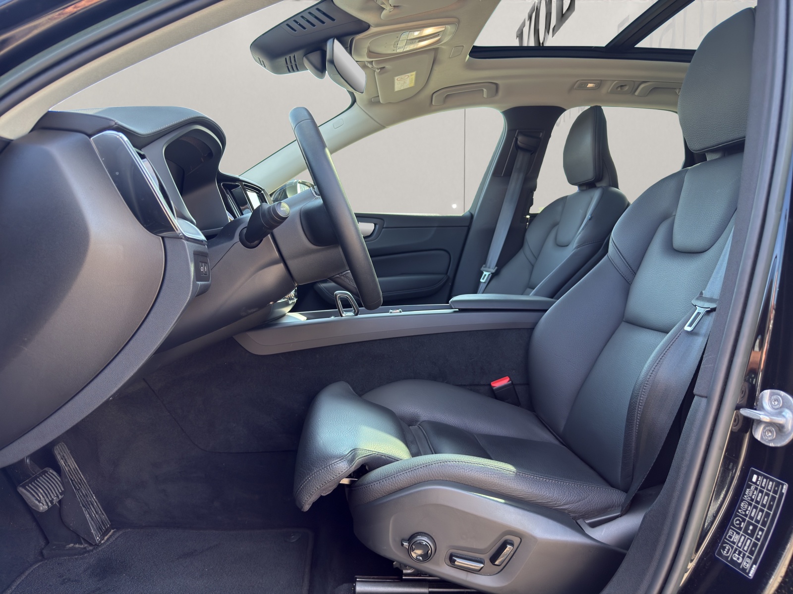 VOLVO XC60 2.0 T8 TE Ultimate Bright eAWD-image-7