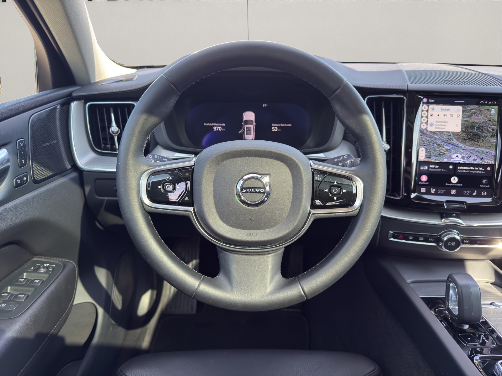 VOLVO XC60 2.0 T8 TE Ultimate Bright eAWD-image-9