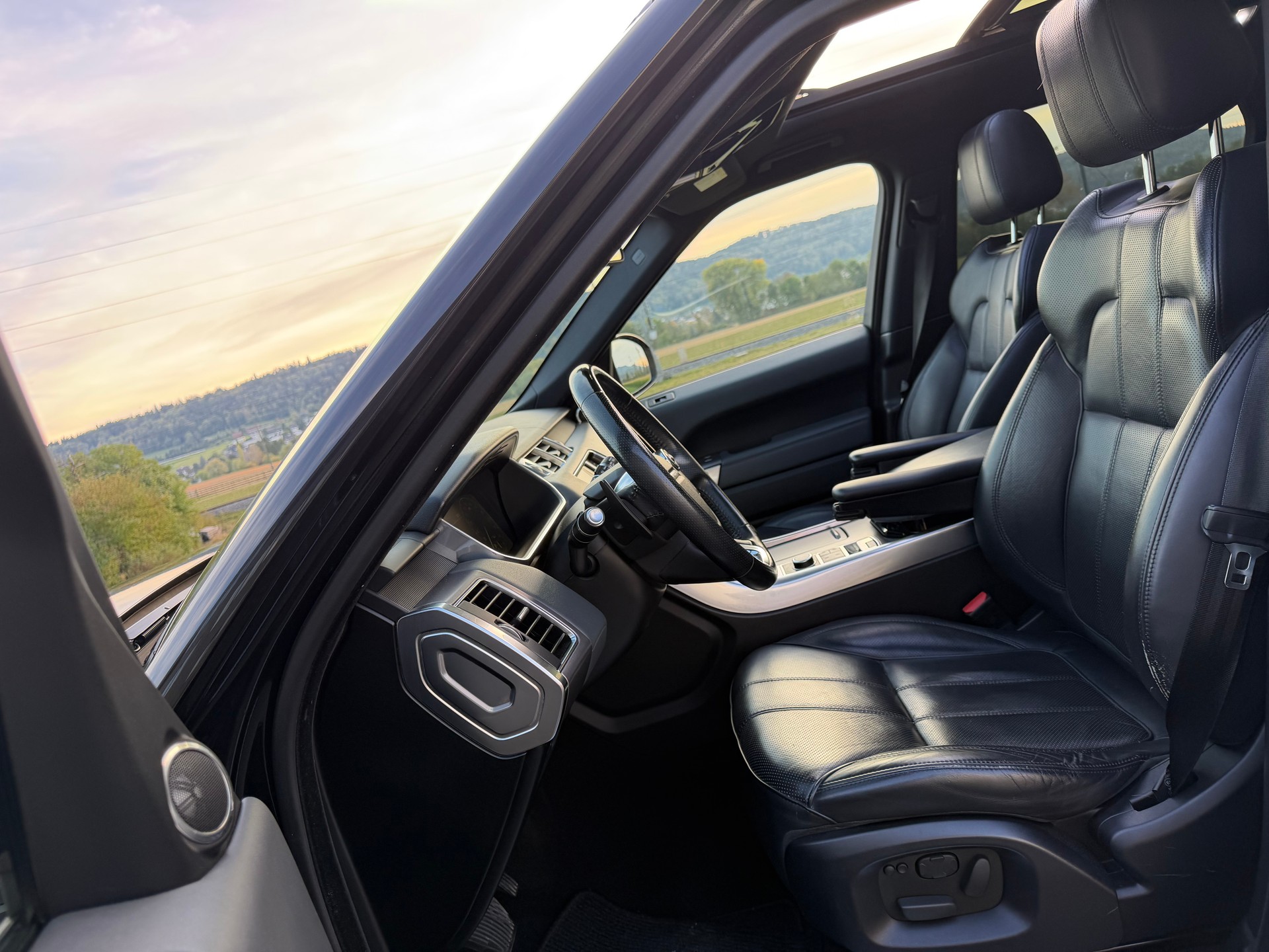 LAND ROVER Range Rover Sport - 7 Plätzer- 3.0 SDV6 HSE Automatic-image-20