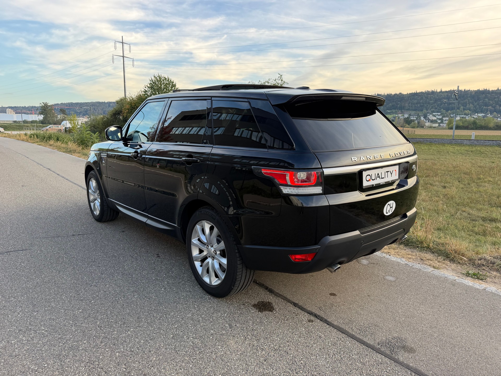 LAND ROVER Range Rover Sport - 7 Plätzer- 3.0 SDV6 HSE Automatic-image-7