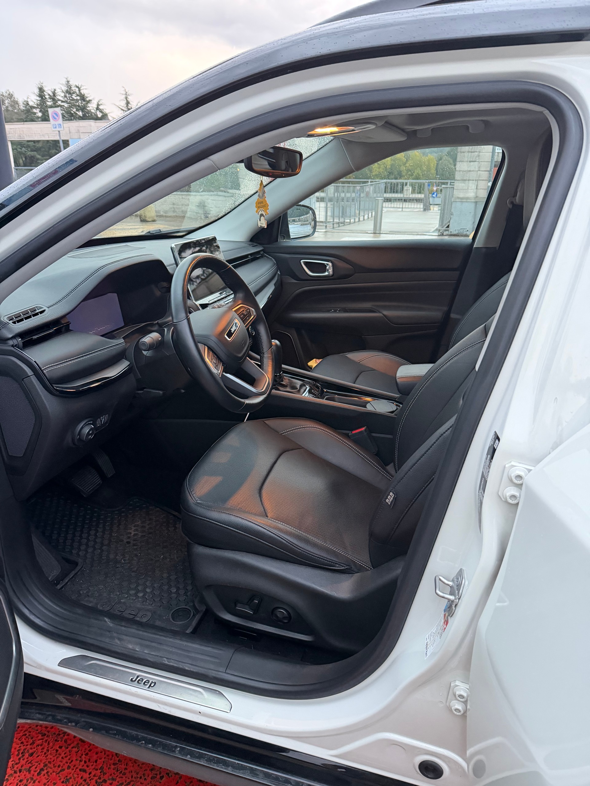 JEEP 1.5 Turbo S-image-5