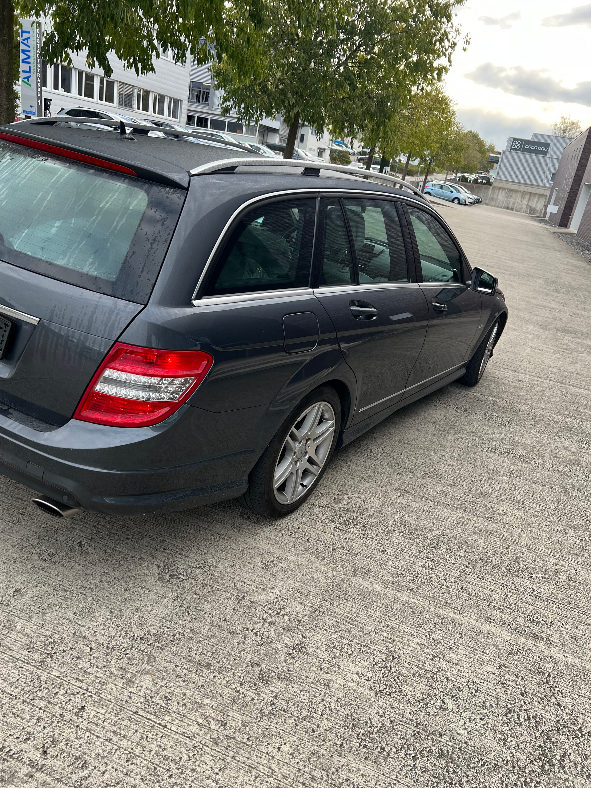 MERCEDES-BENZ C 350 CDI (320 CDI) Avantgarde 4Matic 7G-Tronic-image-1