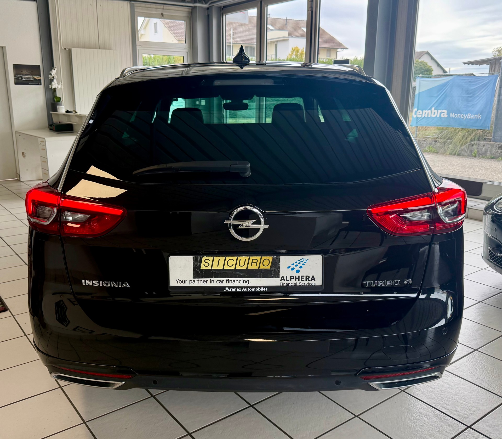 OPEL Insignia 2.0 T Sports Tourer Excellence 4WD Automat.-image-7