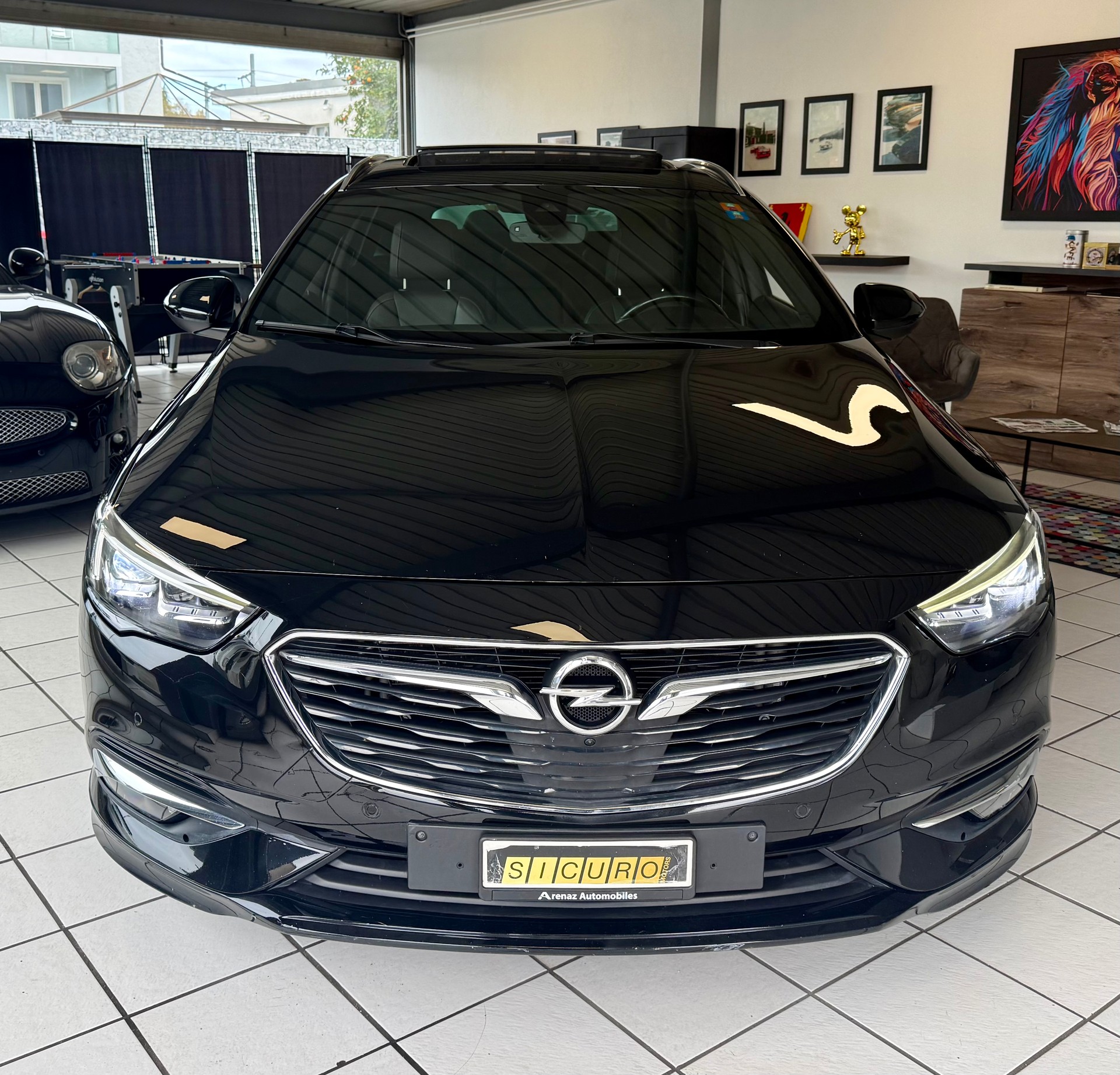 OPEL Insignia 2.0 T Sports Tourer Excellence 4WD Automat.-image-1