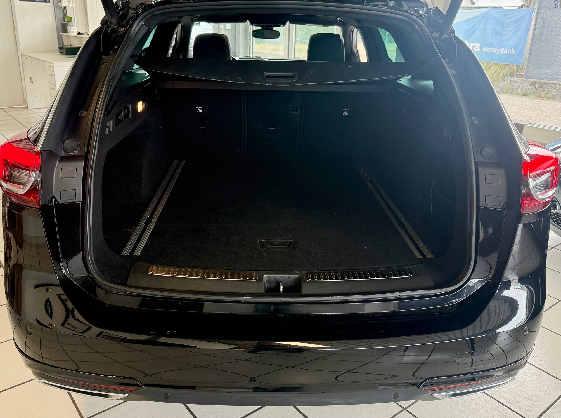 OPEL Insignia 2.0 T Sports Tourer Excellence 4WD Automat.-image-23
