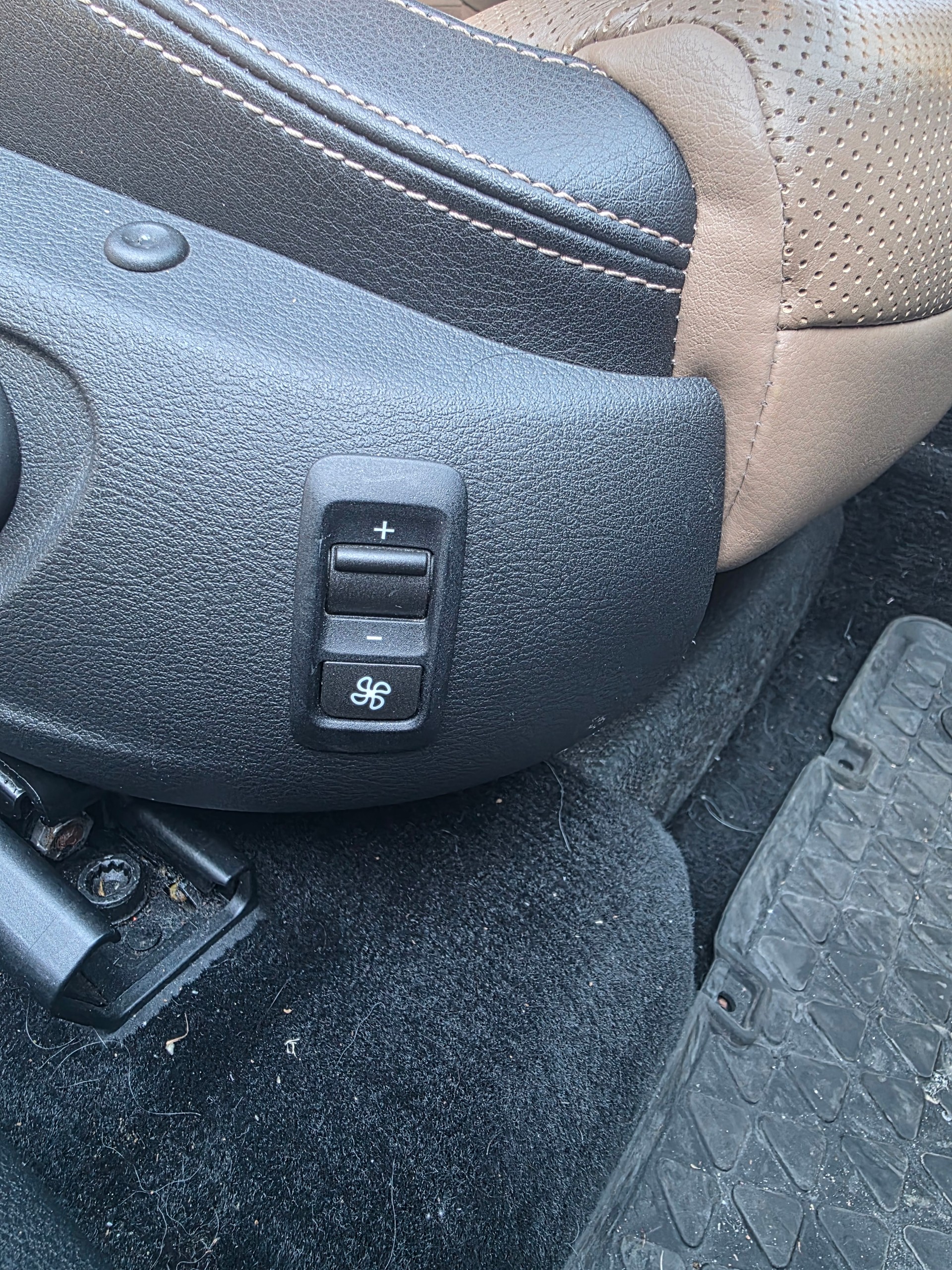 VW Passat CC 3.6 V6 FSI 4Motion EXCLUSIVE-image-10