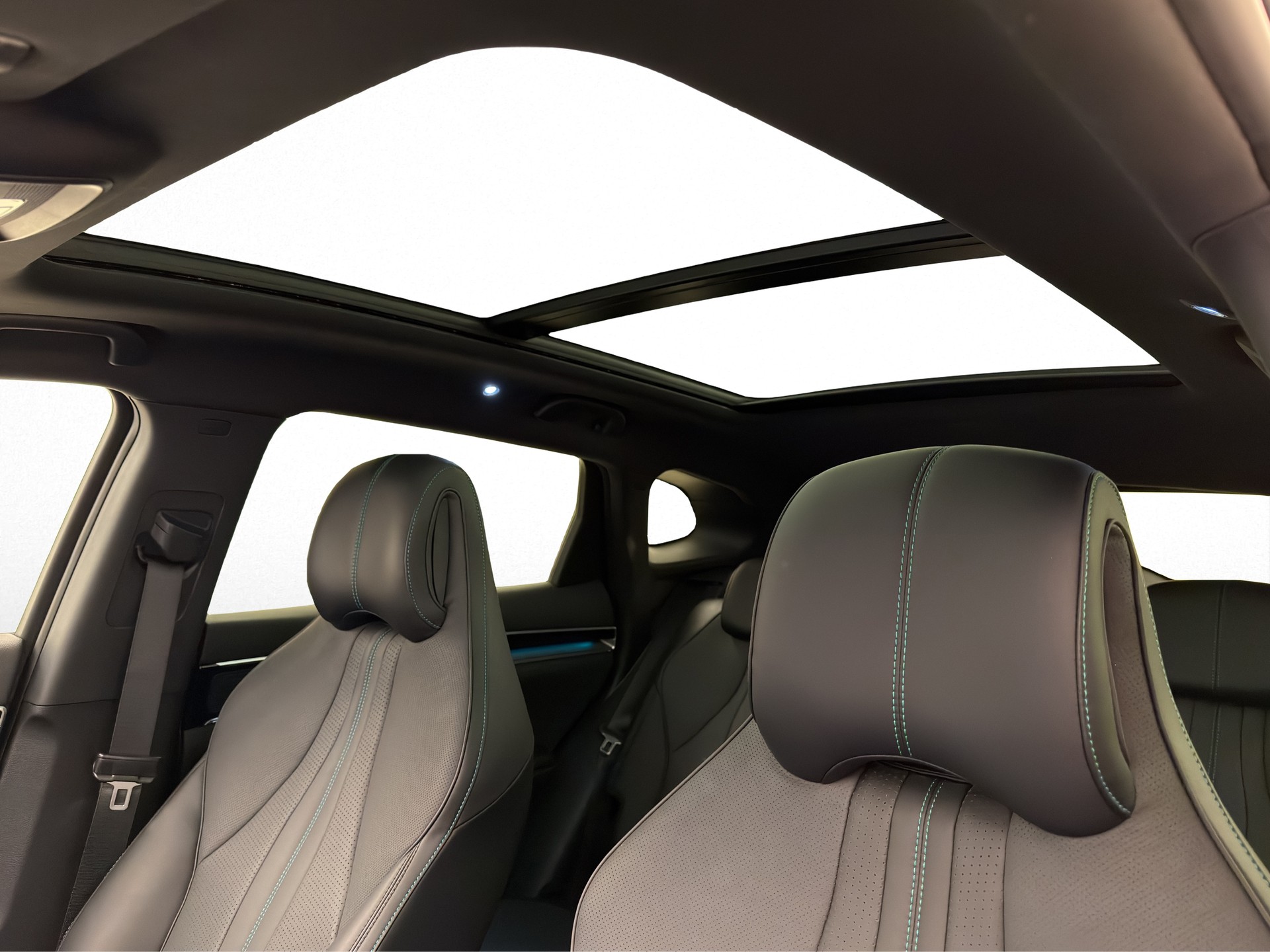 BYD Seal U DM-i Design AWD-image-15