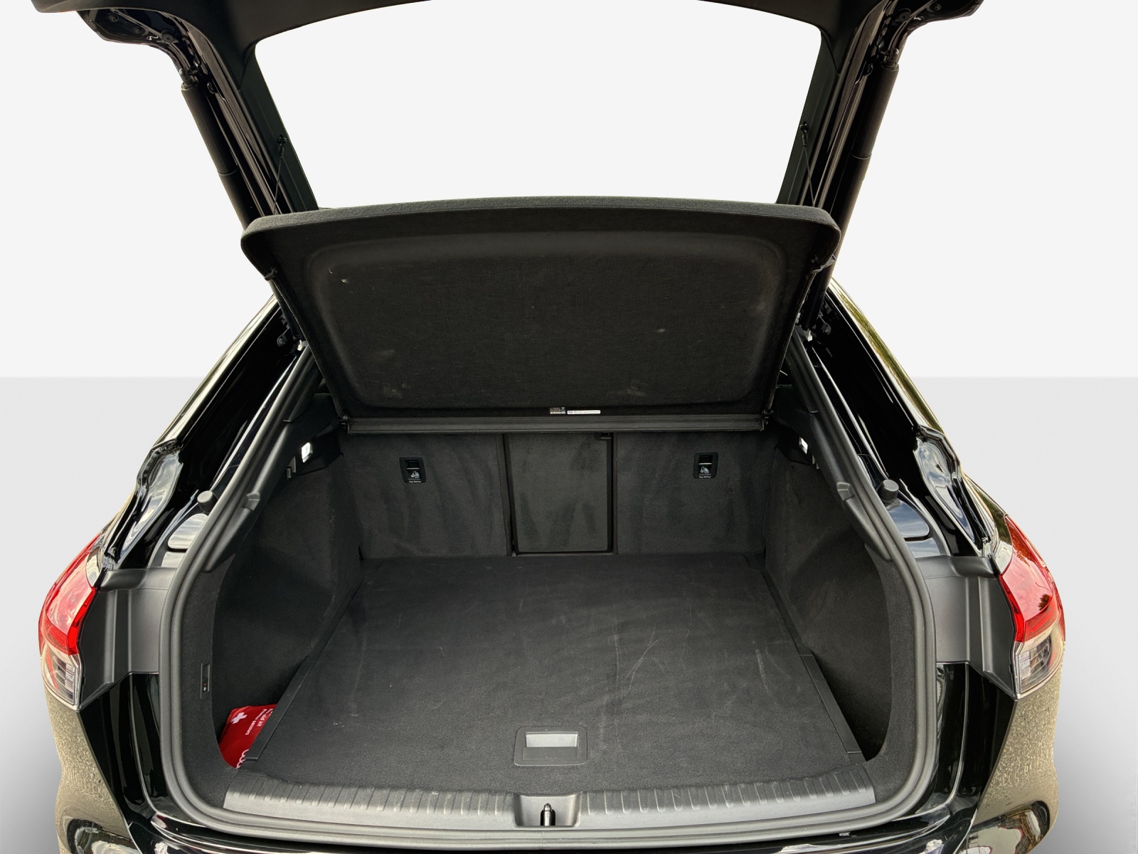 AUDI Q4 Sportback e-tron 50 quattro-image-12