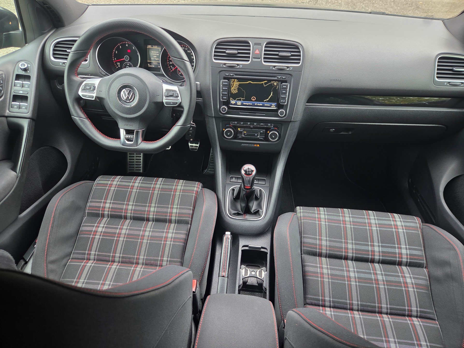 VW Golf 2.0 TSI GTI Team-image-10