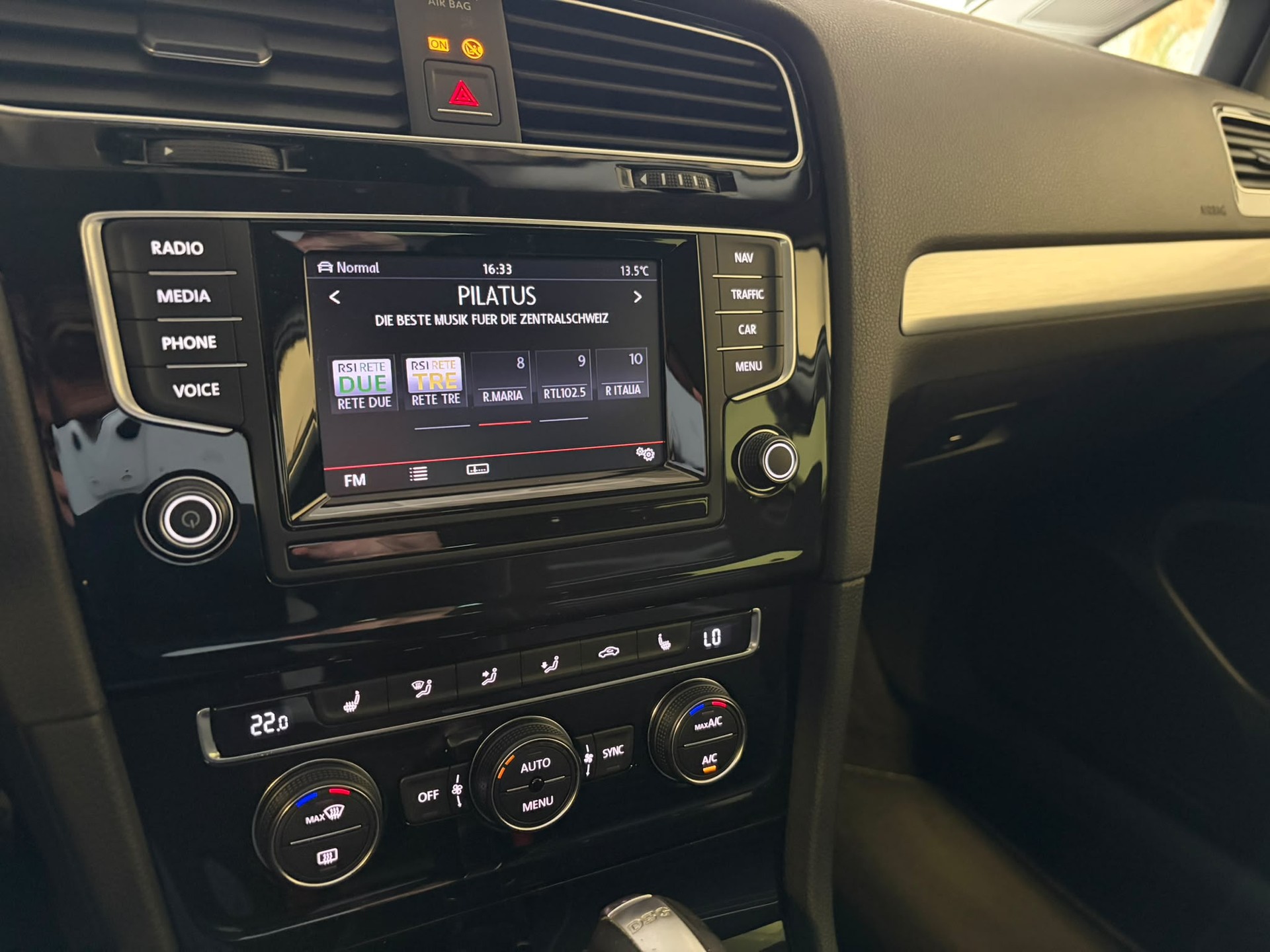 VW Golf 1.4 TSI Cup DSG-image-8