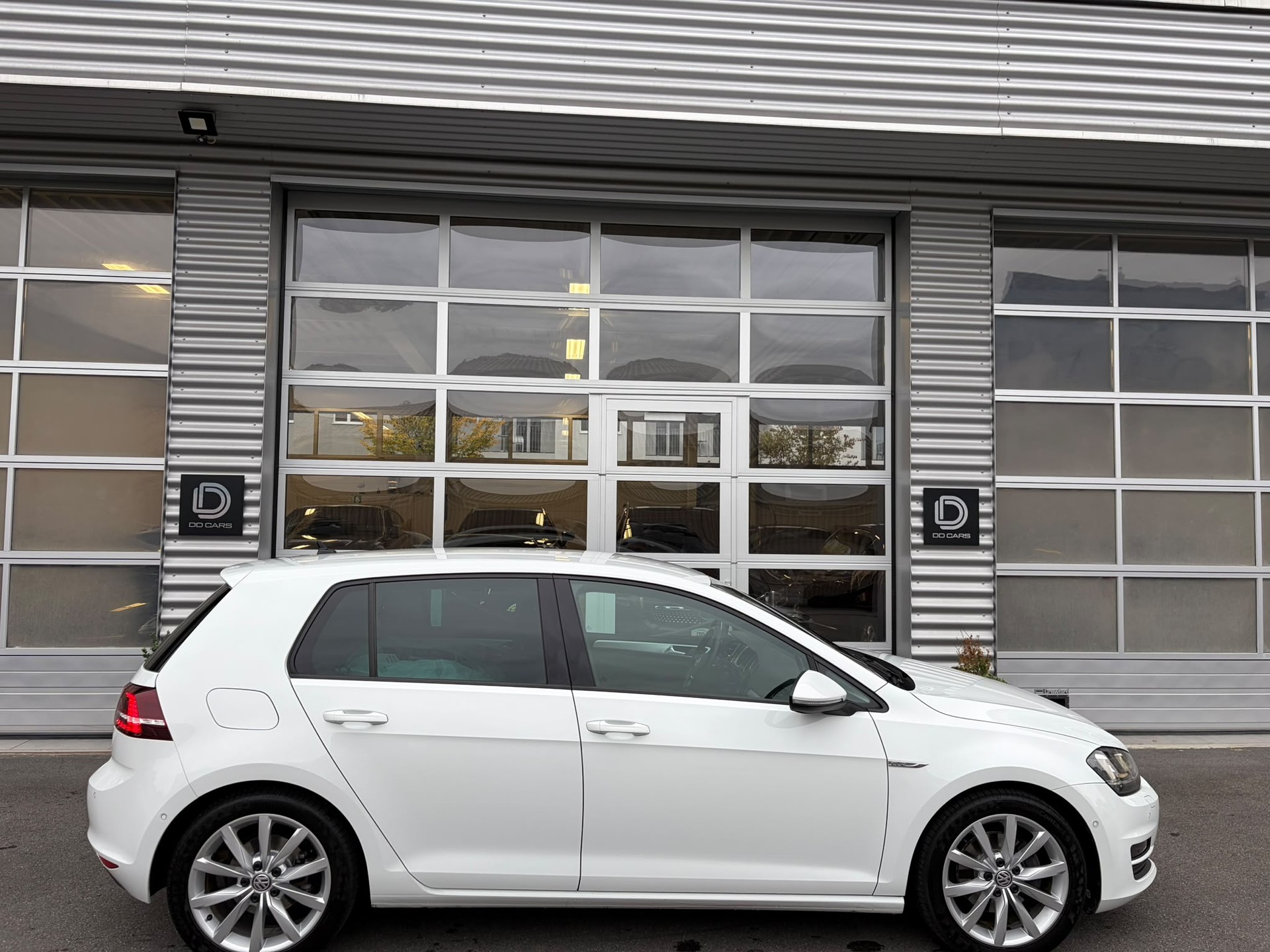 VW Golf 1.4 TSI Cup DSG-image-4