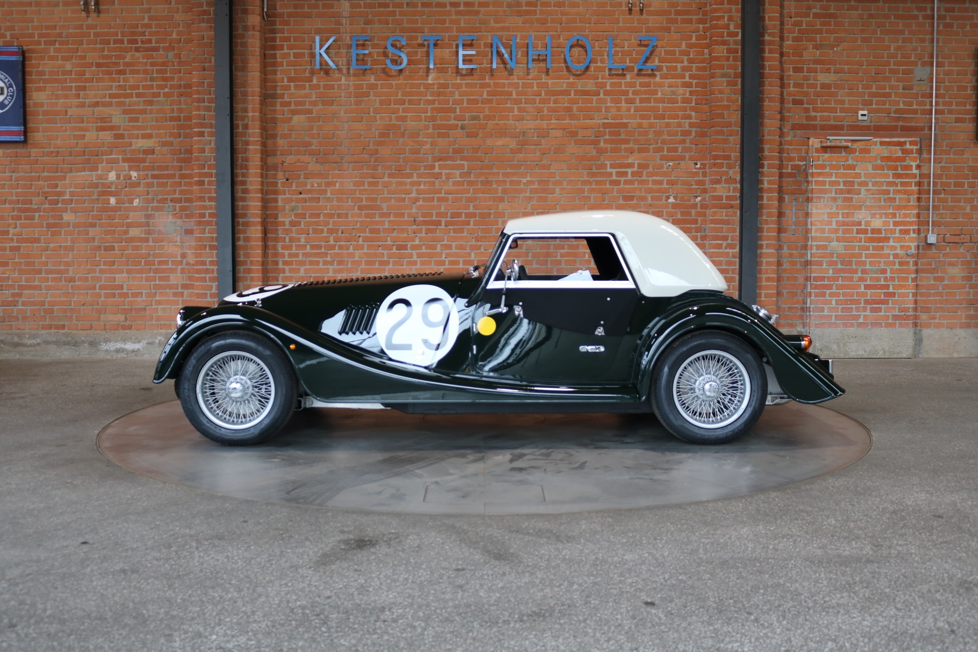 MORGAN Plus Four 2.0 LM62 Automatik-image-1
