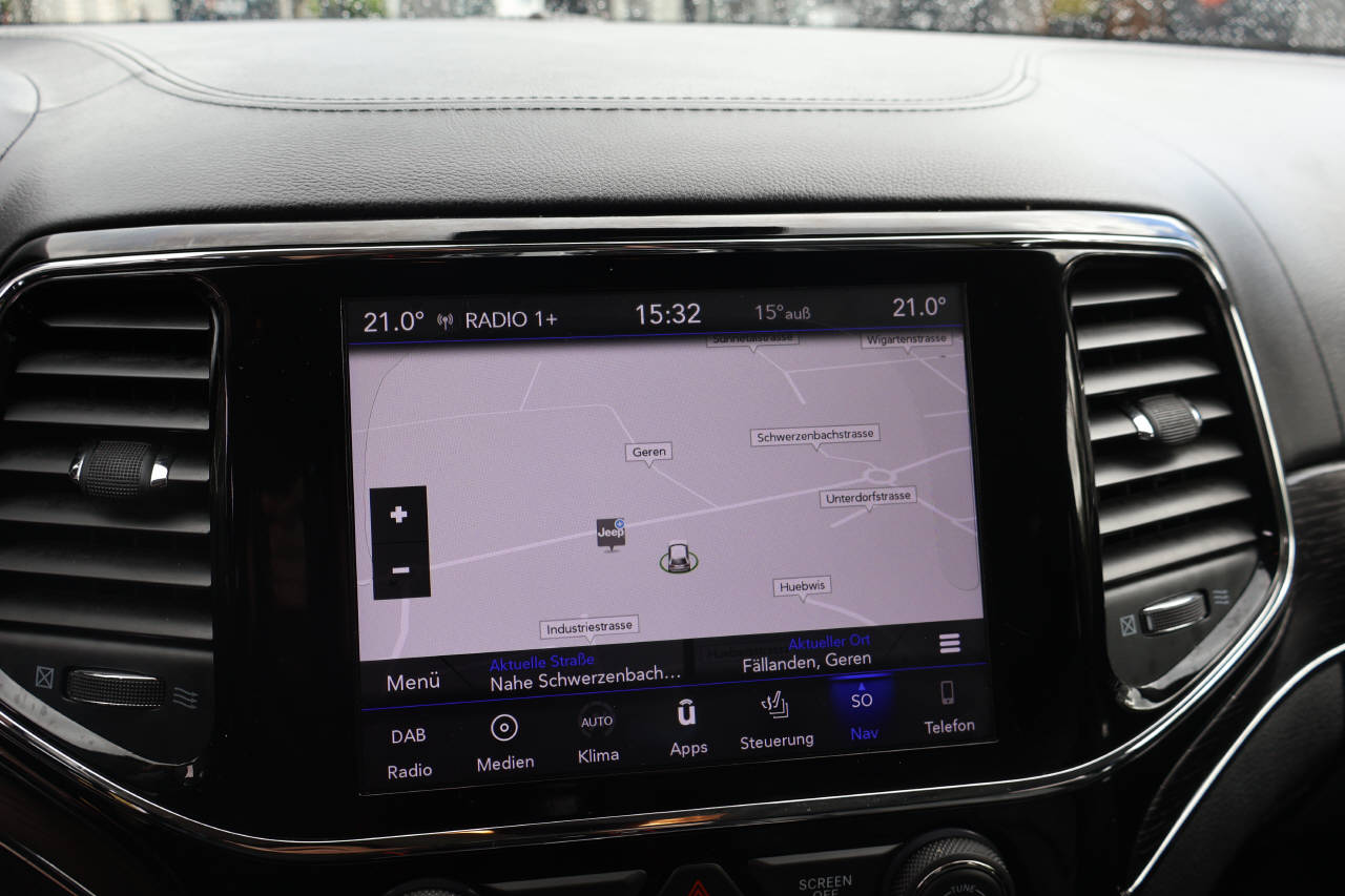 JEEP Grand Cherokee 3.0 CRD 250 Summit-image-13