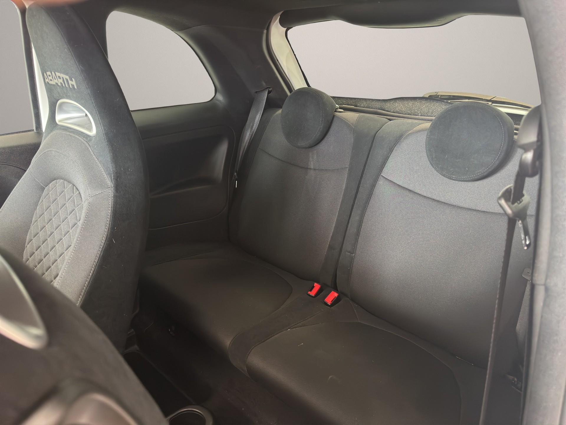 FIAT 595 1.4 16V Turbo Abarth 595 Premium-image-9